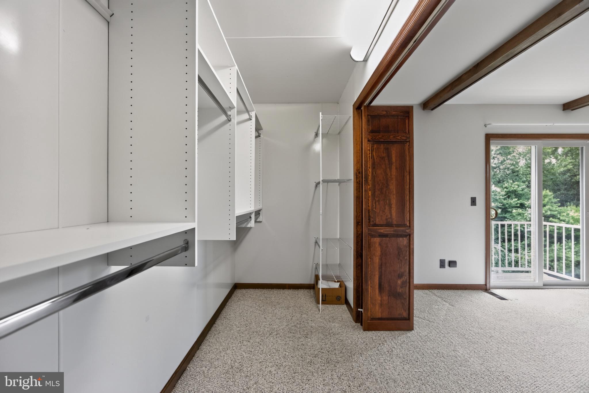 HAMPSTEAD - Residential