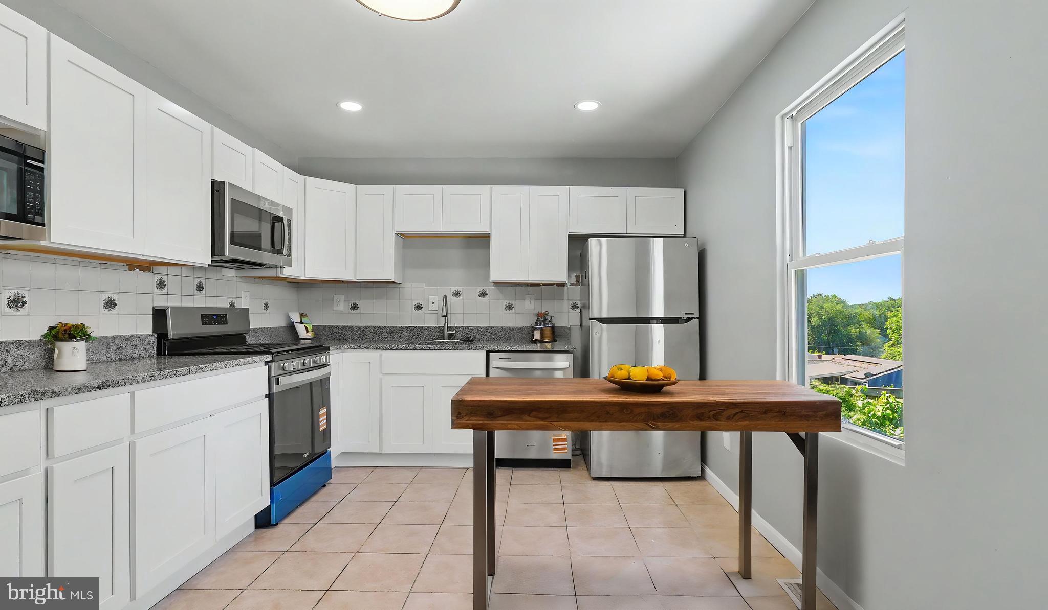 BRADBURY HEIGHTS - Residential