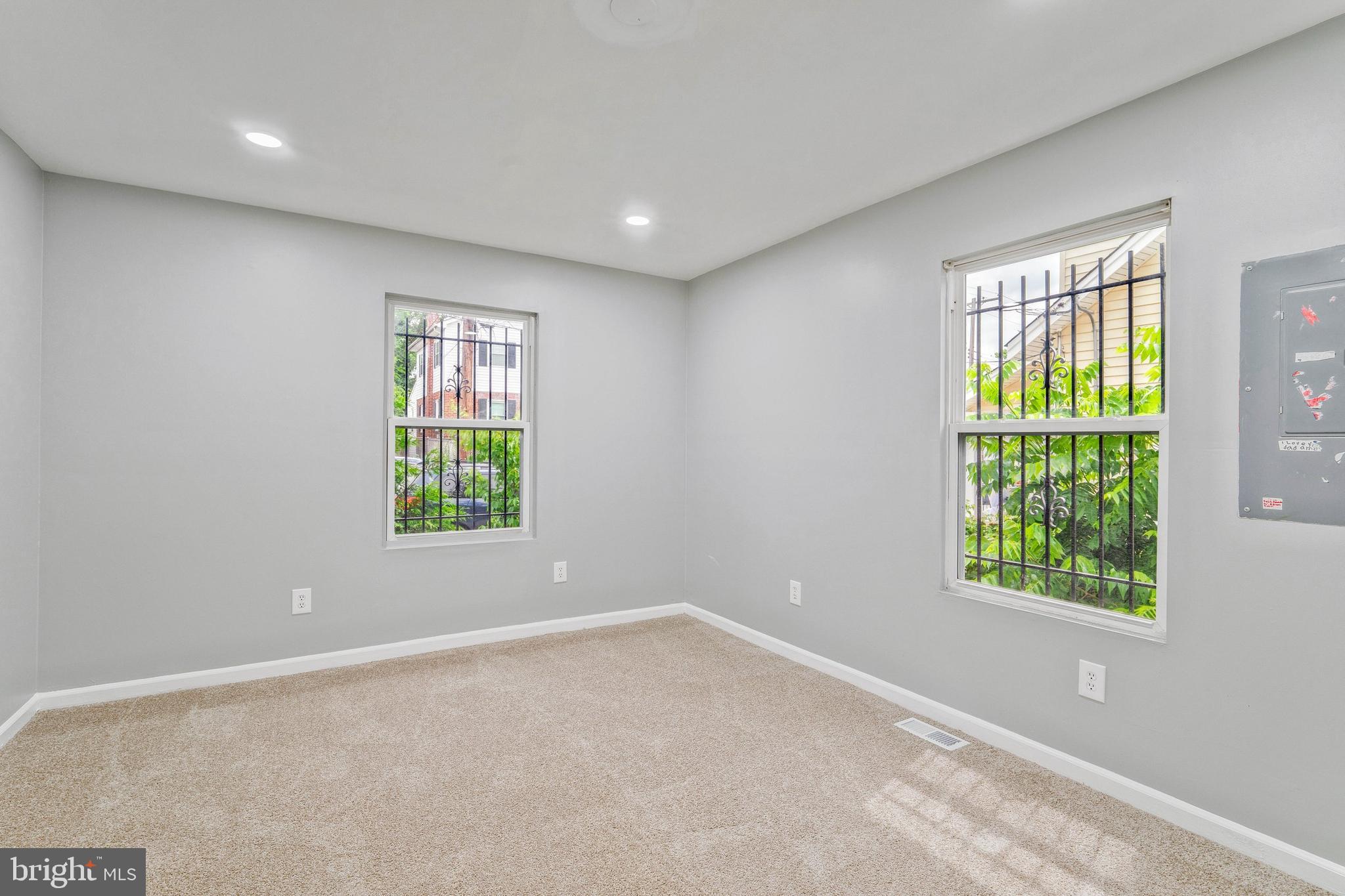 BRADBURY HEIGHTS - Residential