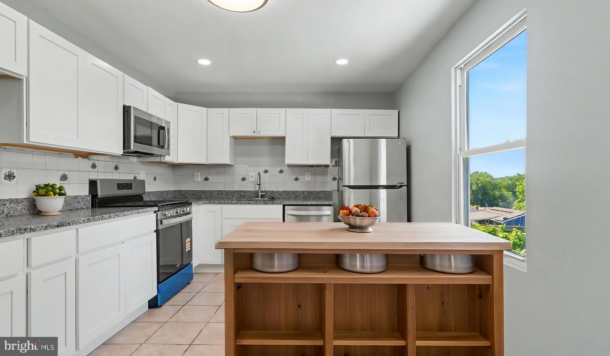 BRADBURY HEIGHTS - Residential