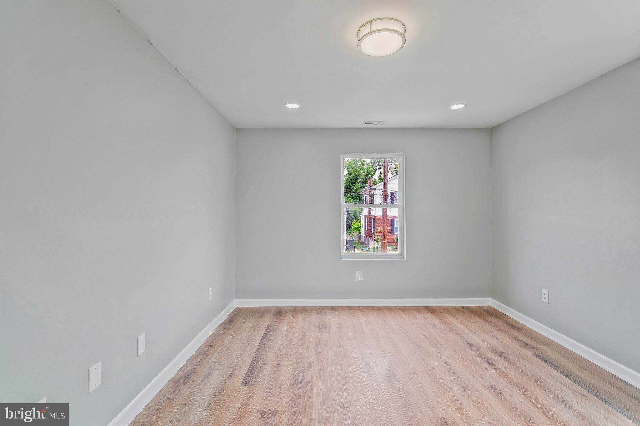 BRADBURY HEIGHTS - Residential