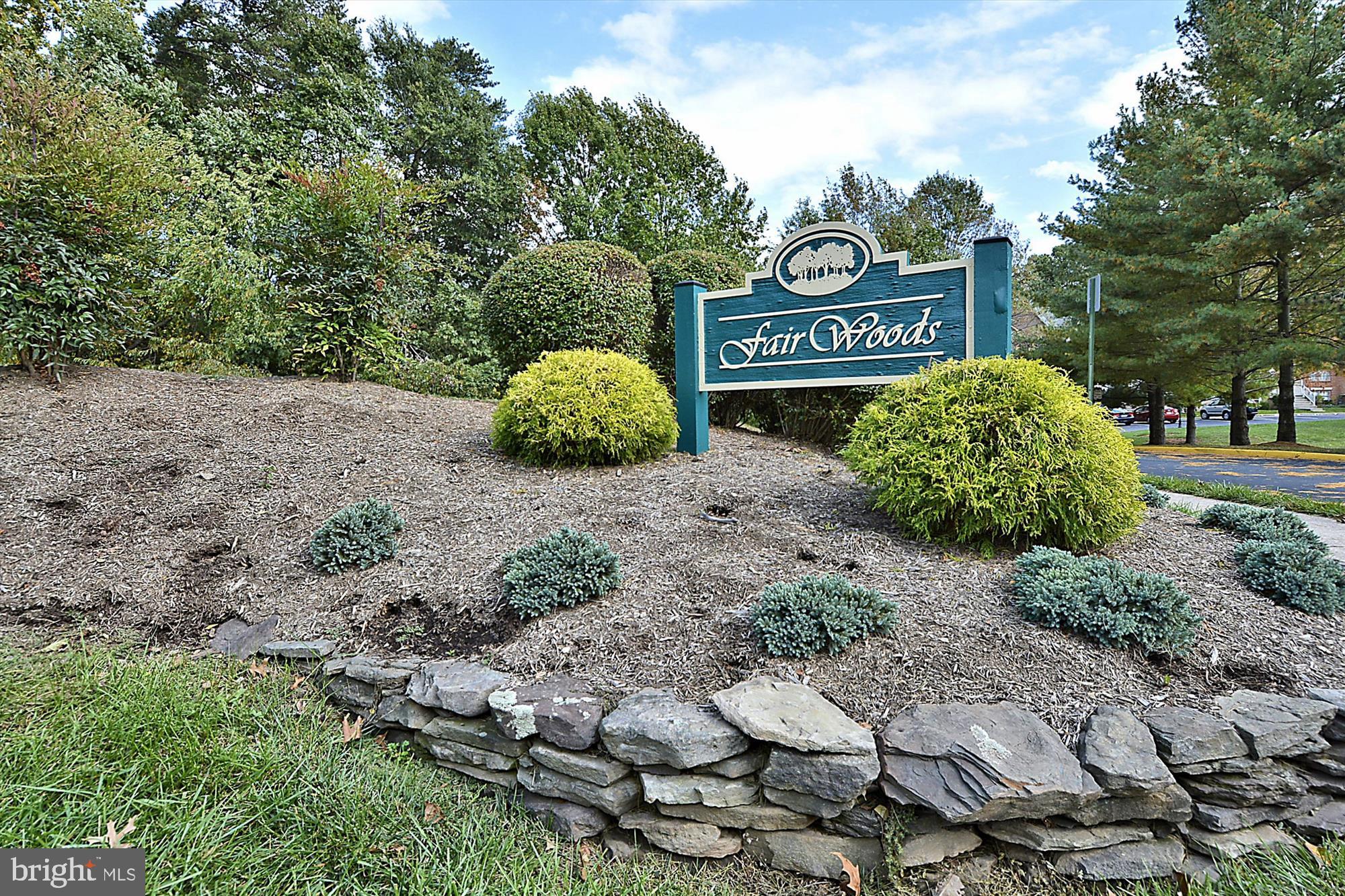 FAIR WOODS - Residential
