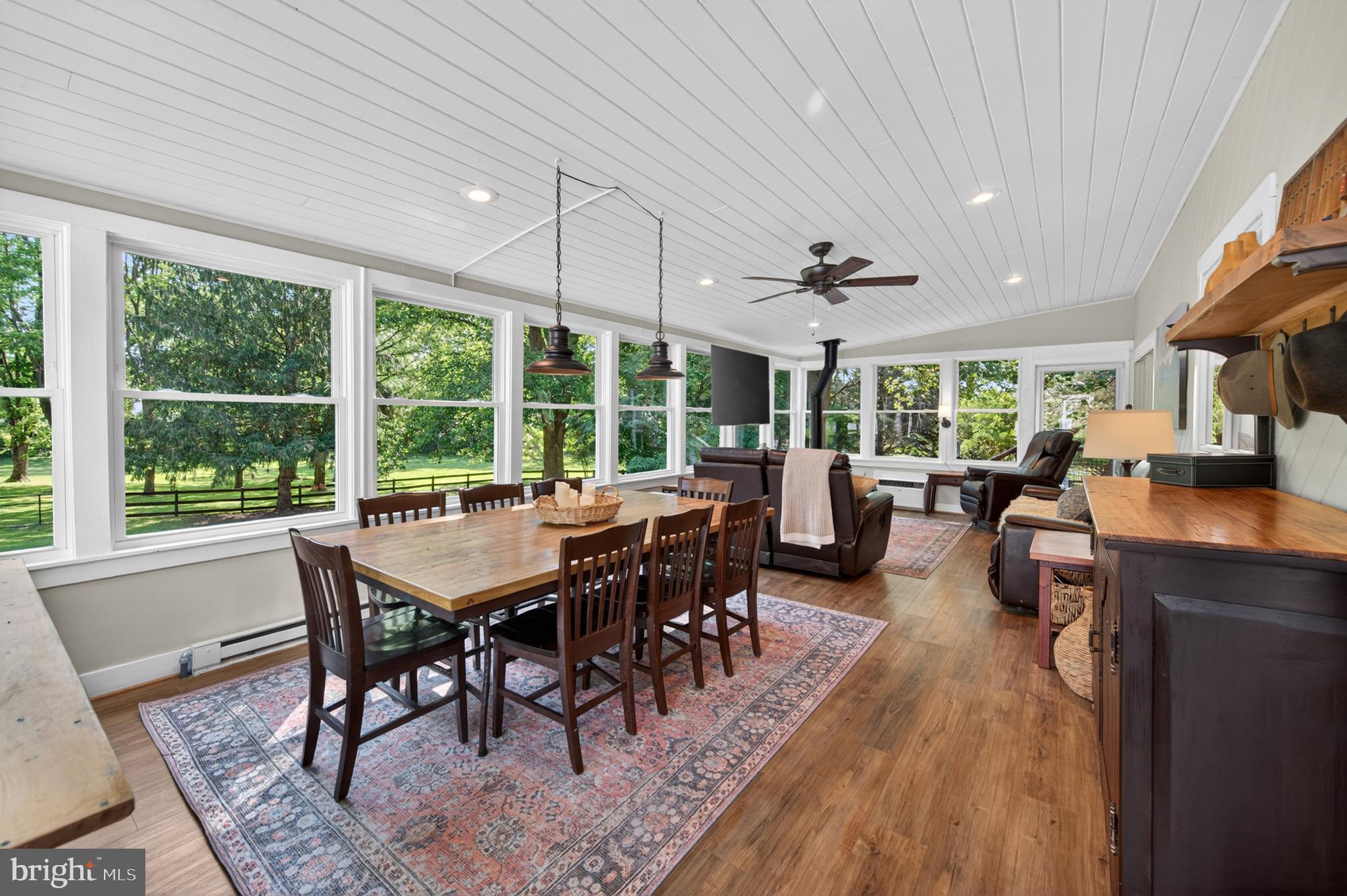 LEDGE LOWE - Residential