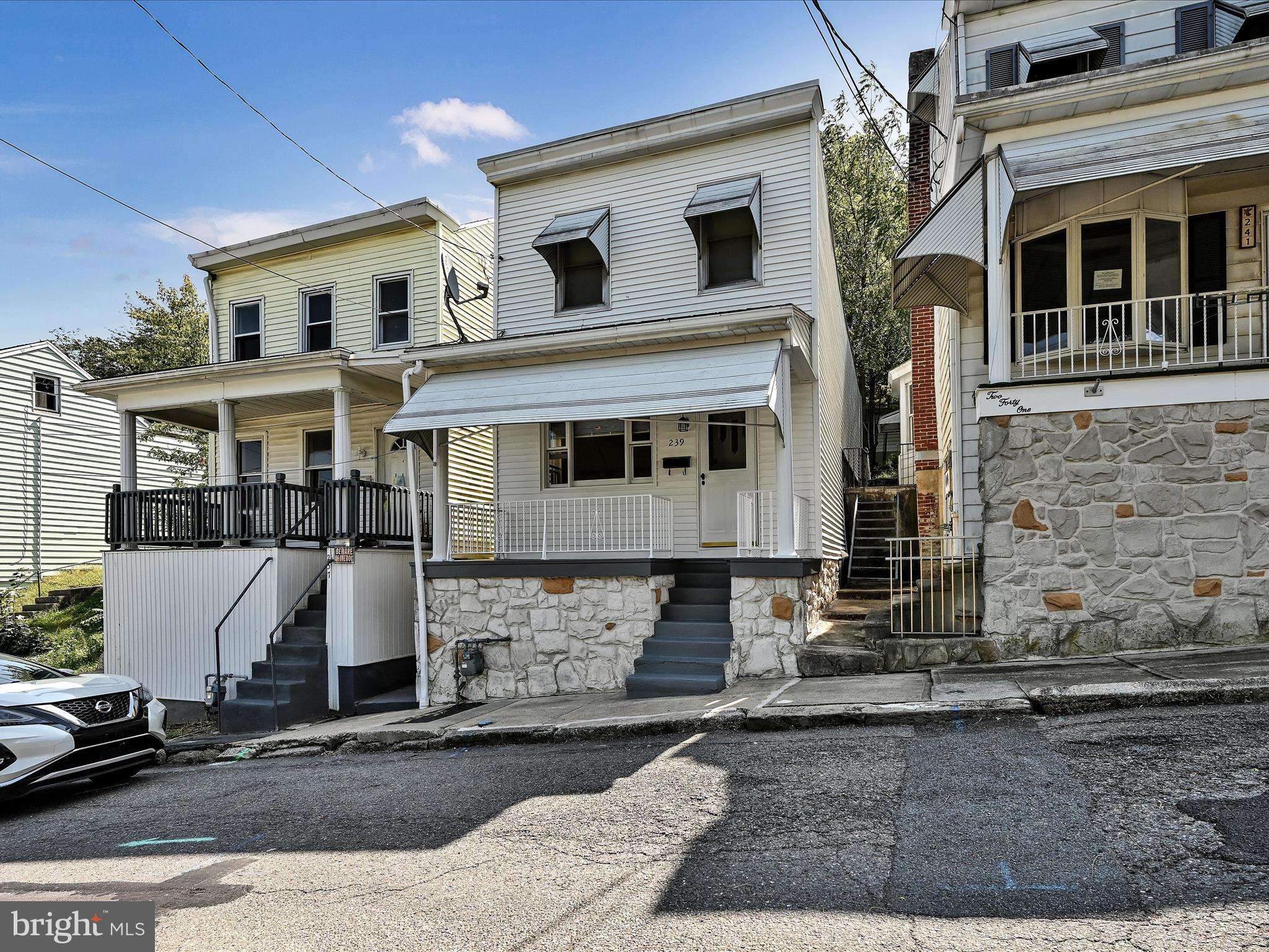 BUNKER HILL - Residential