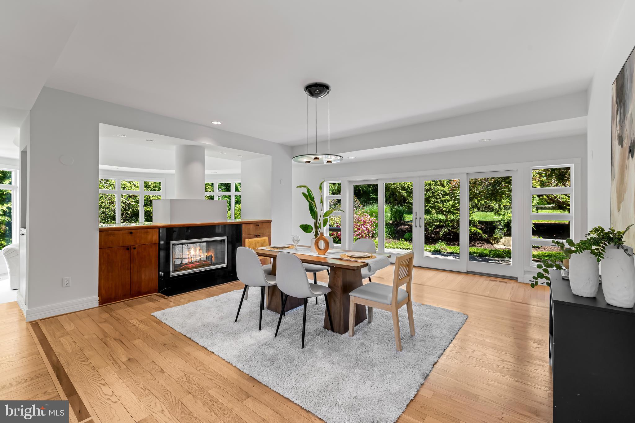 RUXTON - Residential