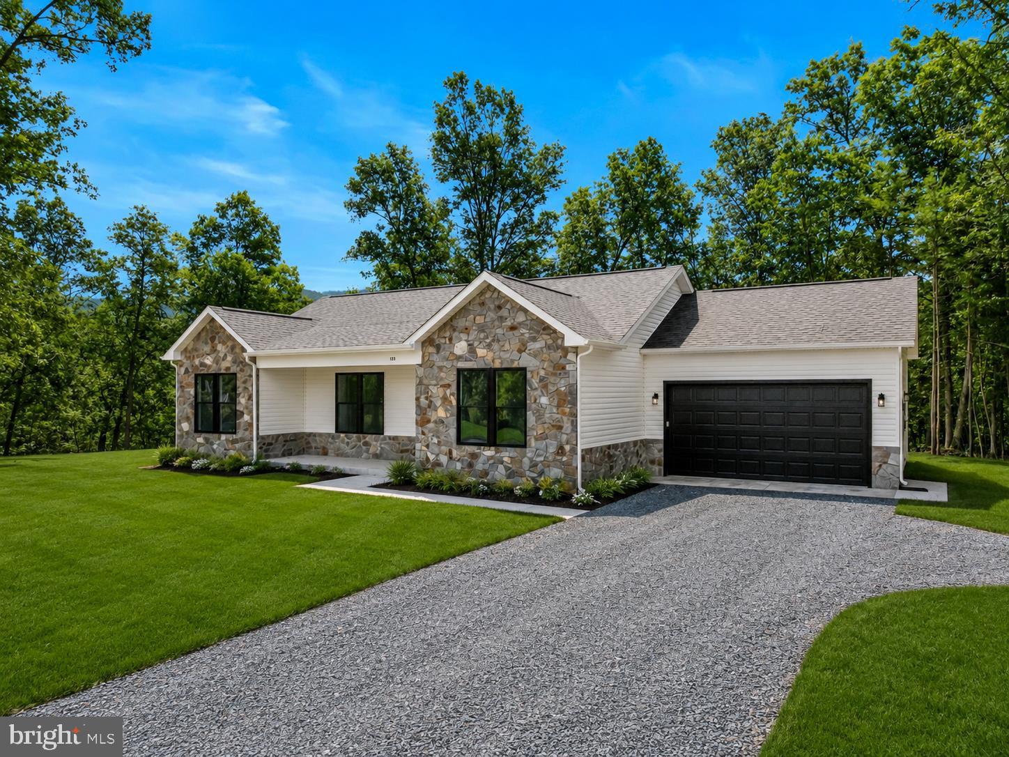 ASHTON FOREST - Residential
