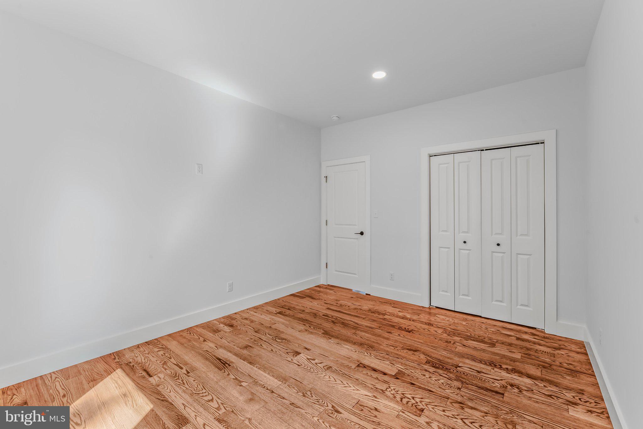 ASHTON FOREST - Residential