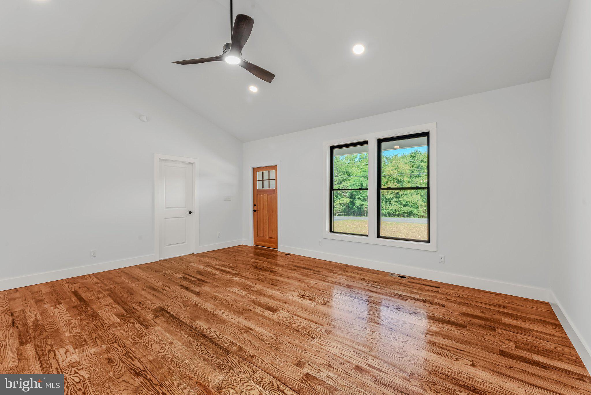 ASHTON FOREST - Residential