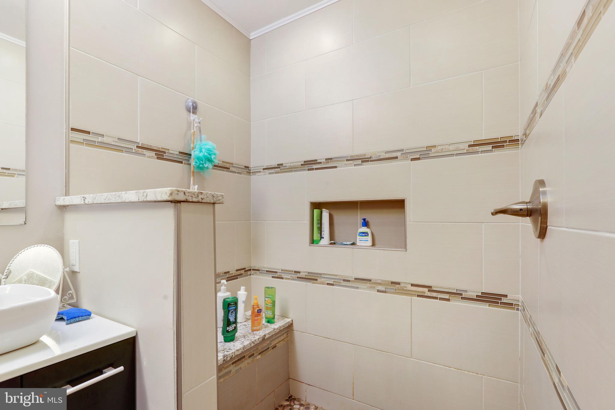 CANTON - Residential Lease