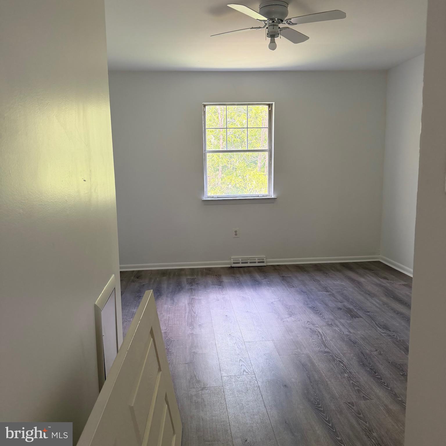 GREEN WILLOW RUN - Residential