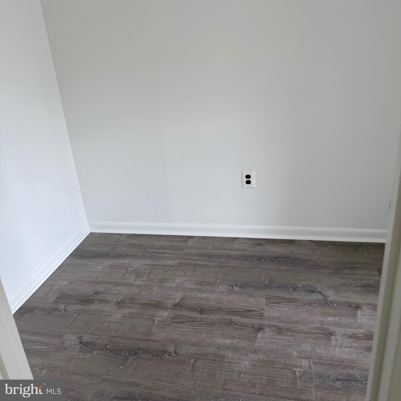 GREEN WILLOW RUN - Residential