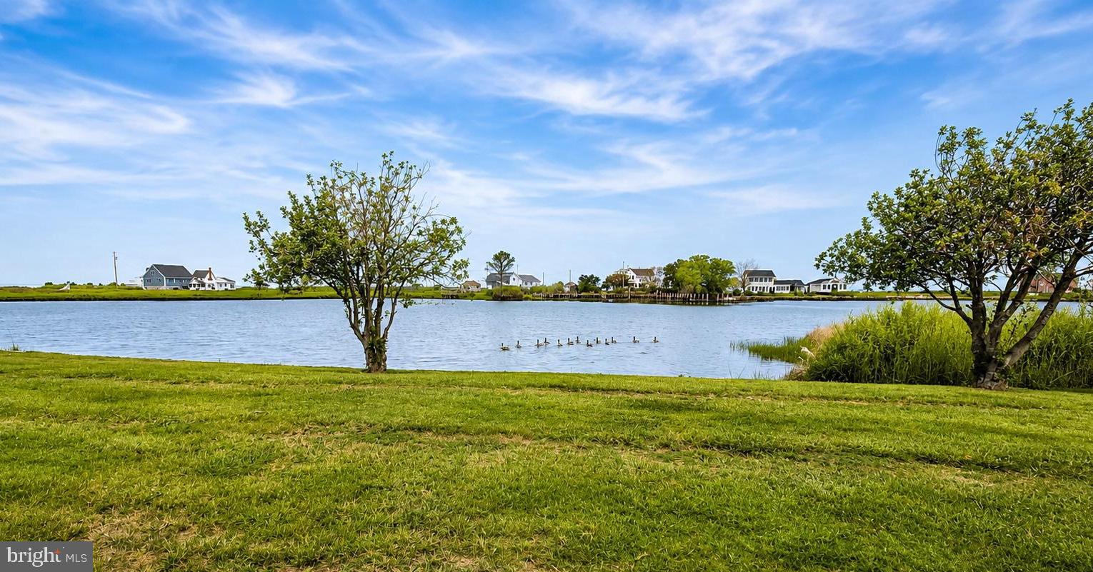 HOOPERS ISLAND - Commercial Sale