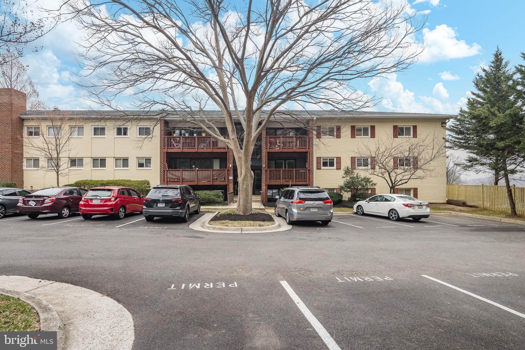SEMINARY WALK - Residential