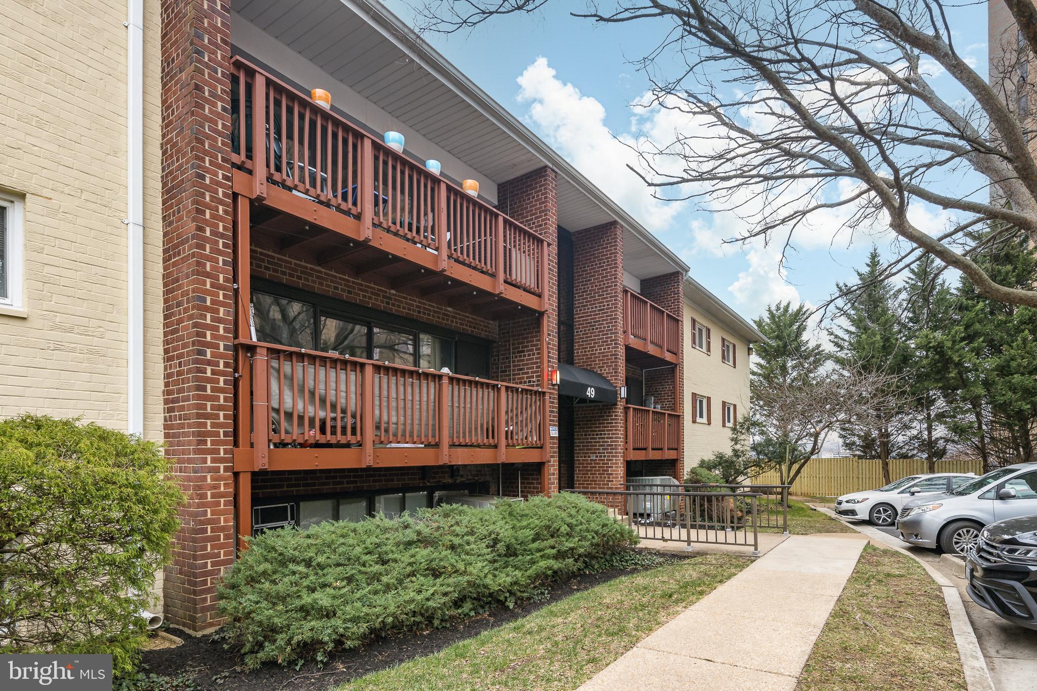 SEMINARY WALK - Residential
