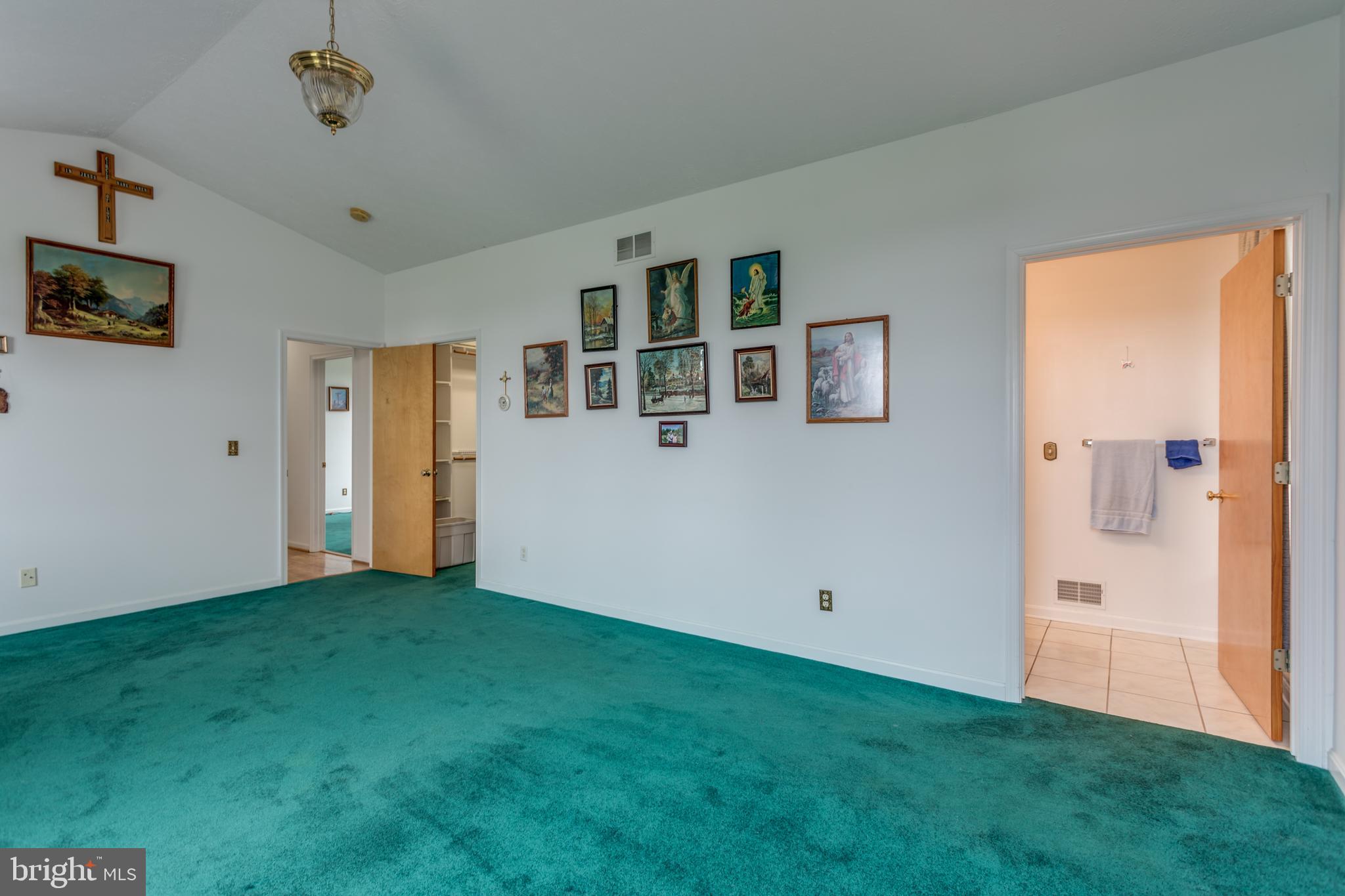 WHITHAM ORCHARDS - Residential