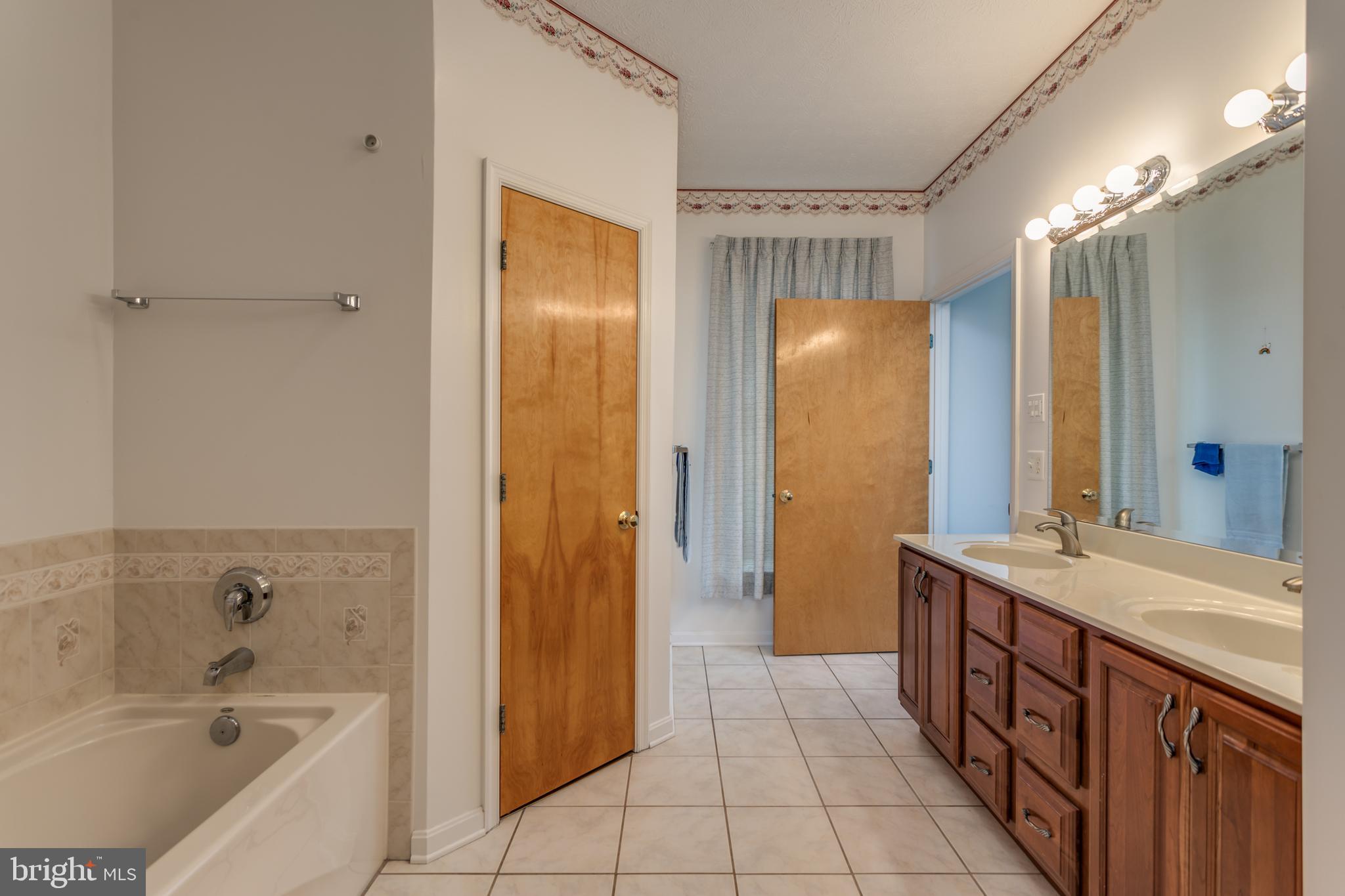 WHITHAM ORCHARDS - Residential