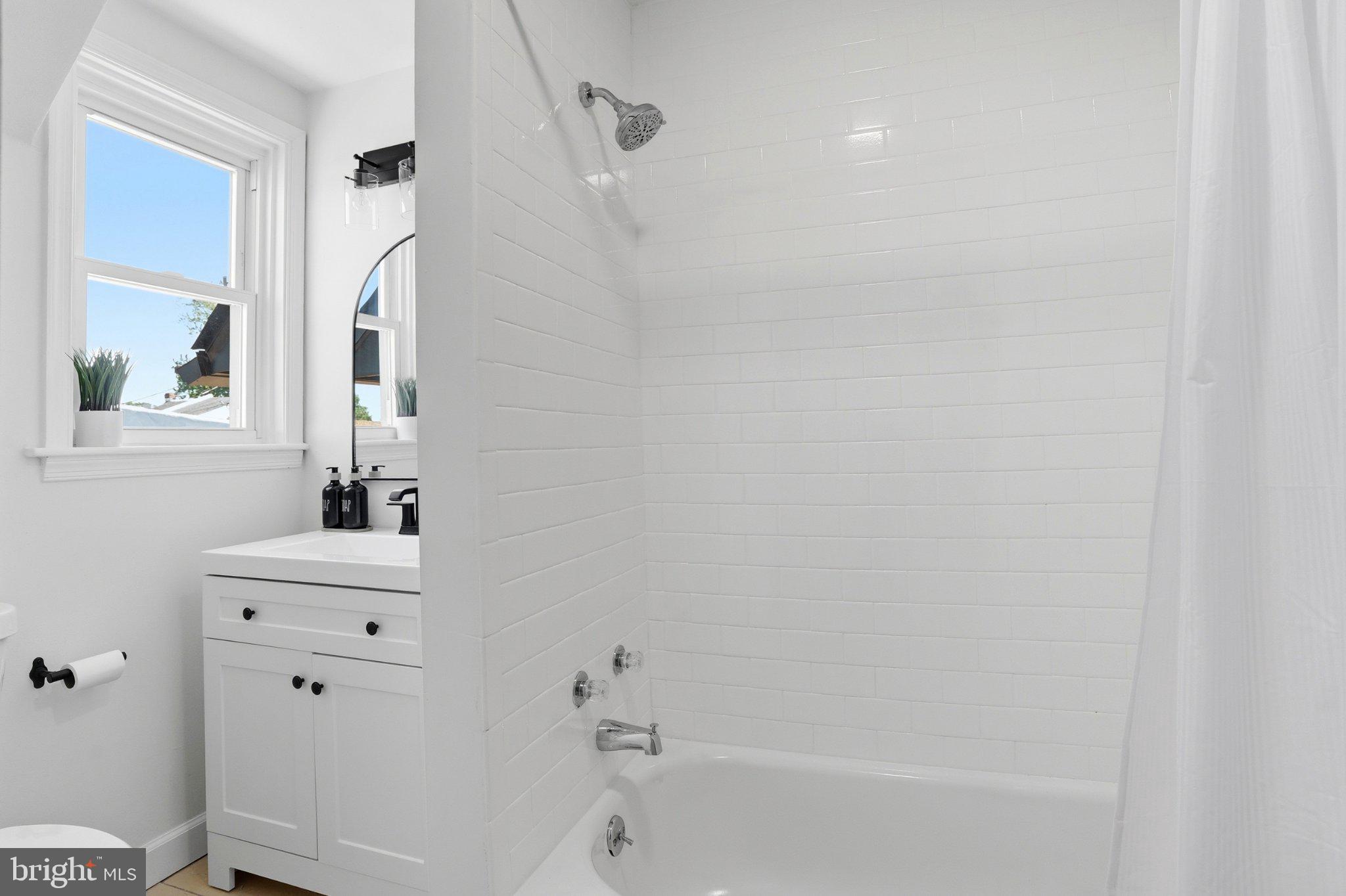 FOX CHASE - Residential