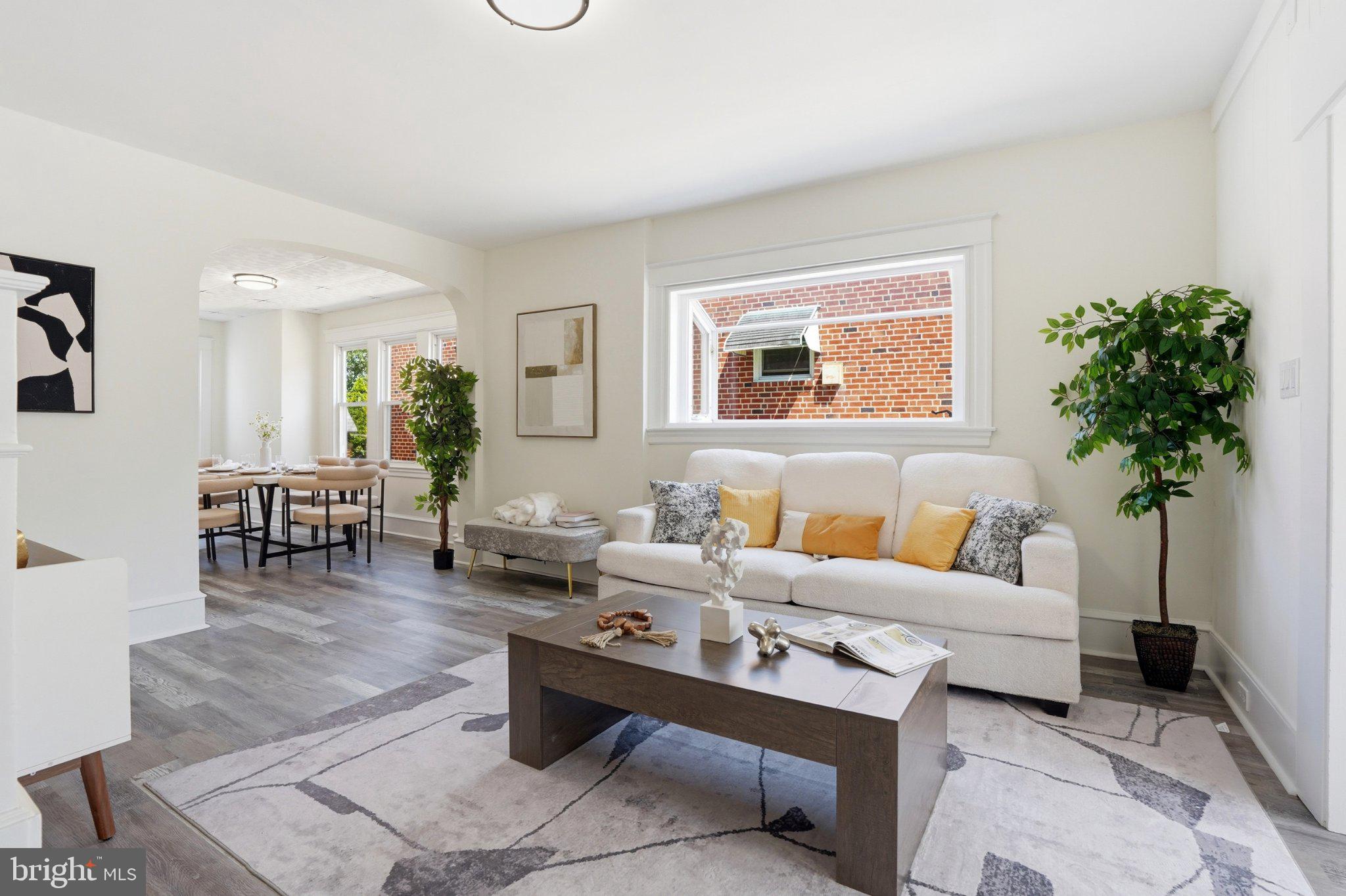 FOX CHASE - Residential