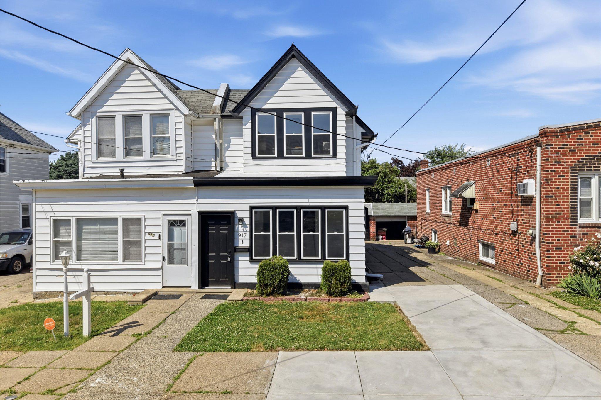 FOX CHASE - Residential
