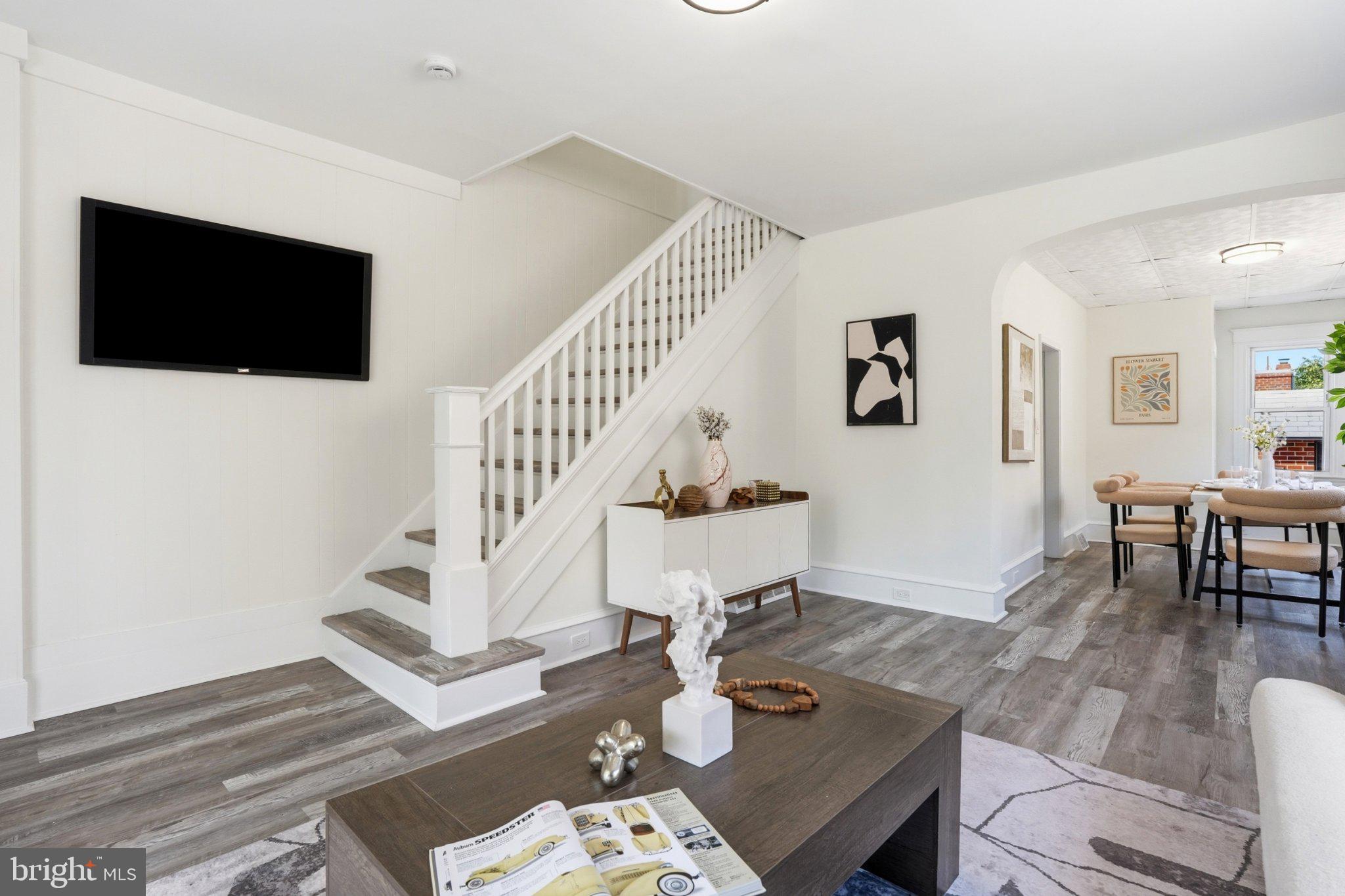 FOX CHASE - Residential