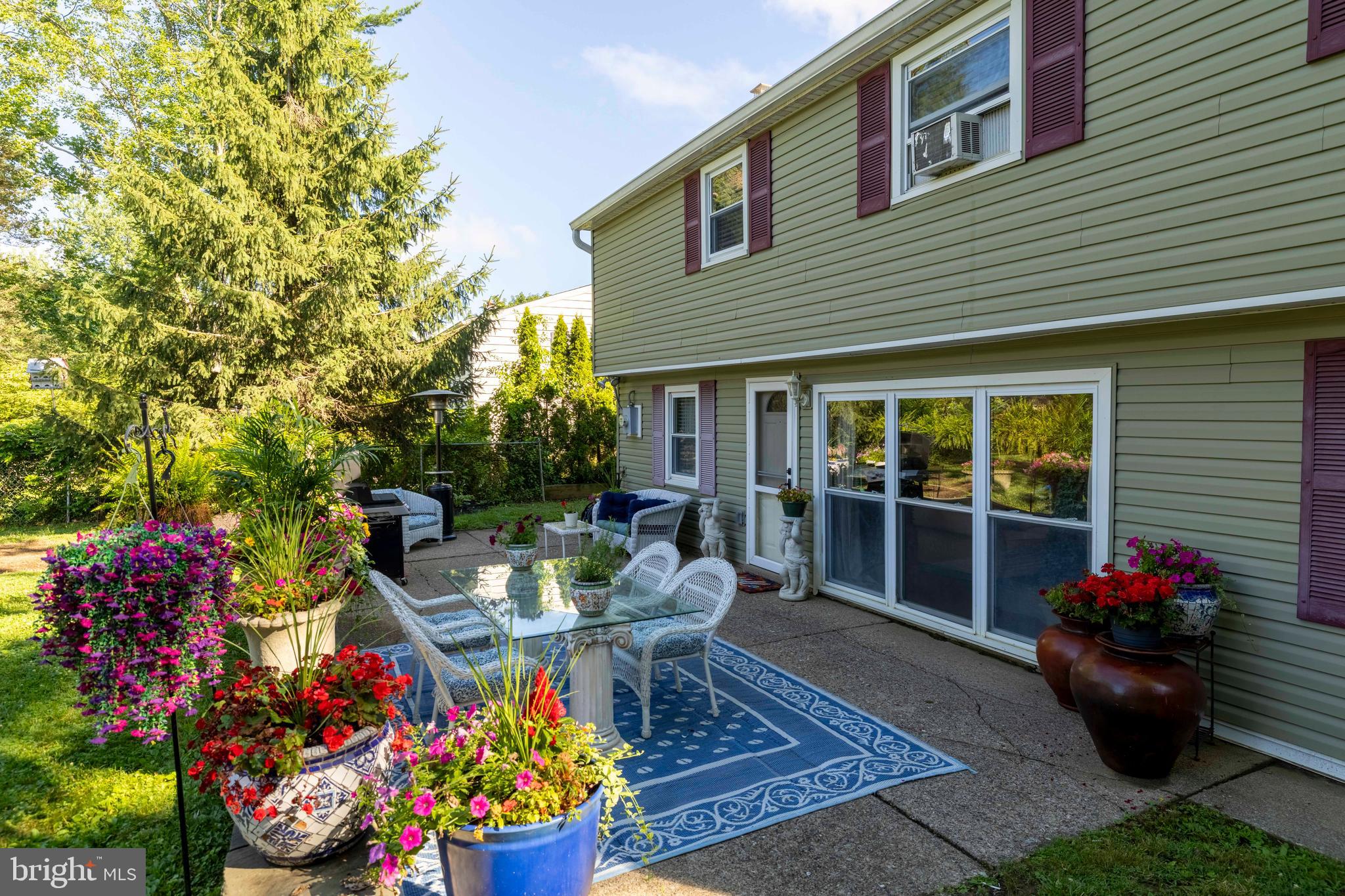 ABINGTON WOODS - Residential