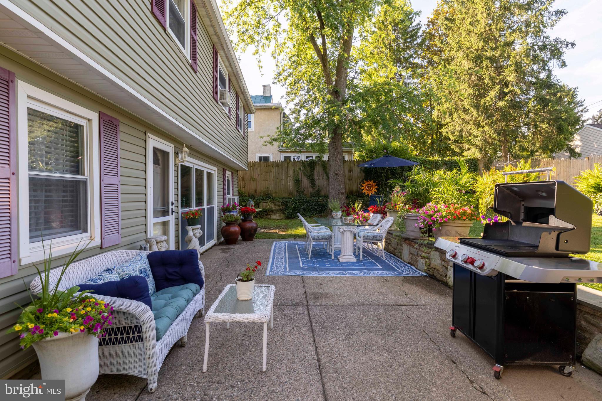ABINGTON WOODS - Residential