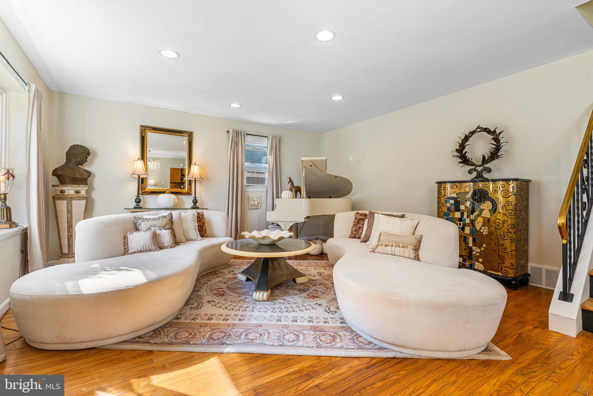 ABINGTON WOODS - Residential