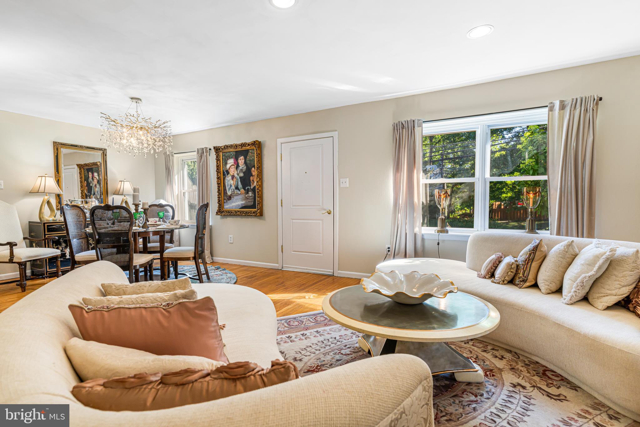 ABINGTON WOODS - Residential