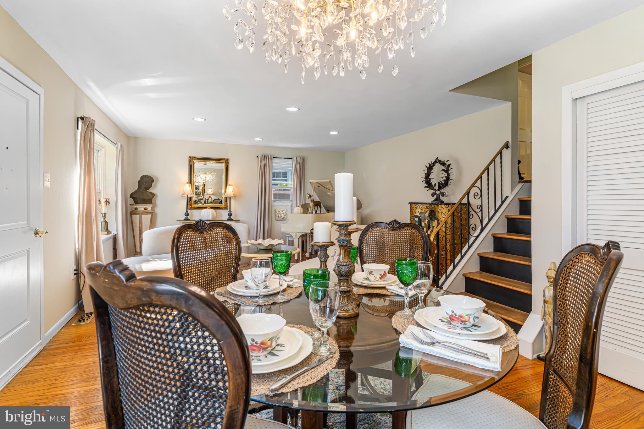 ABINGTON WOODS - Residential