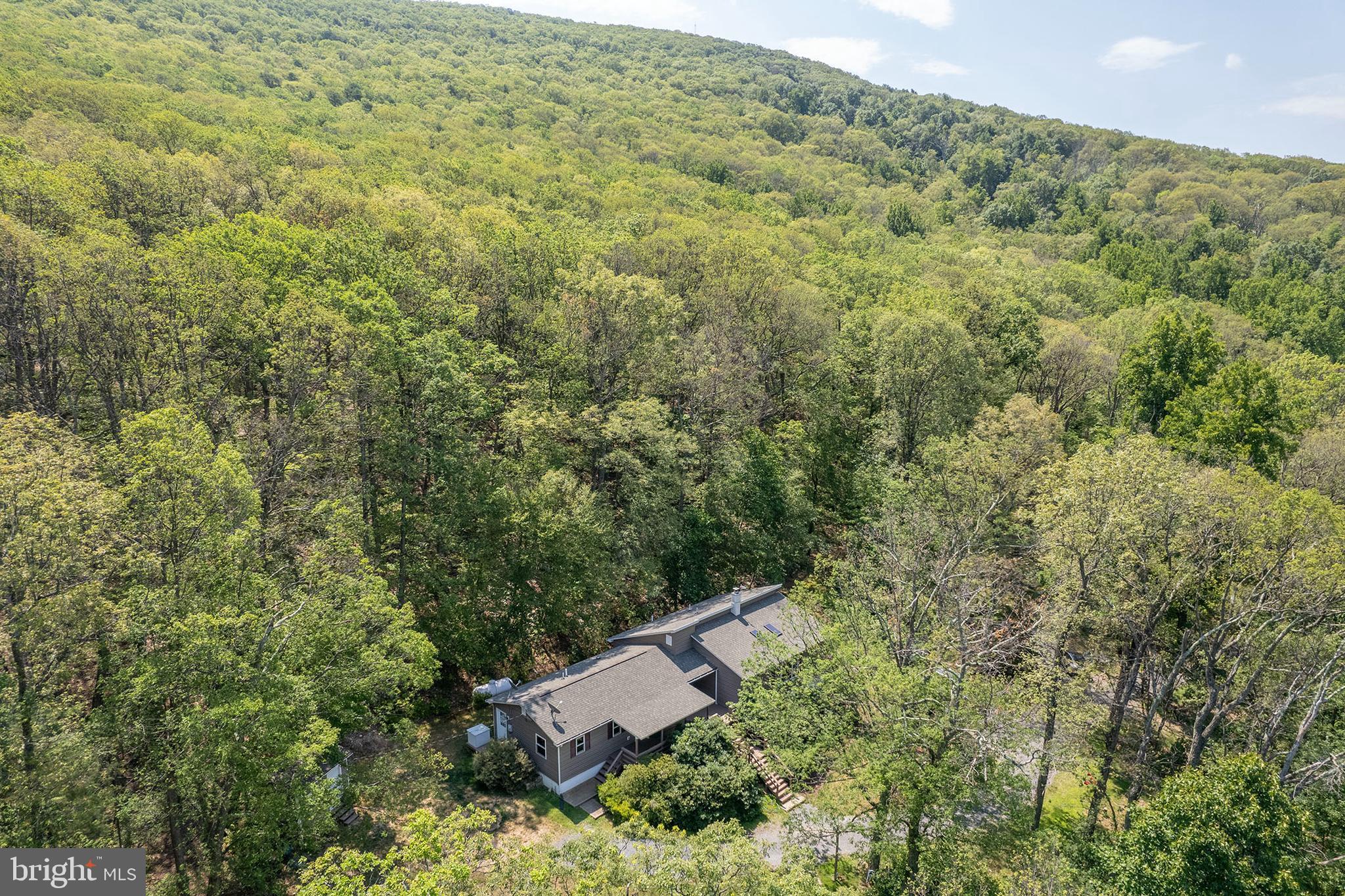 NORTH MOUNTAIN ESTATES - Residential