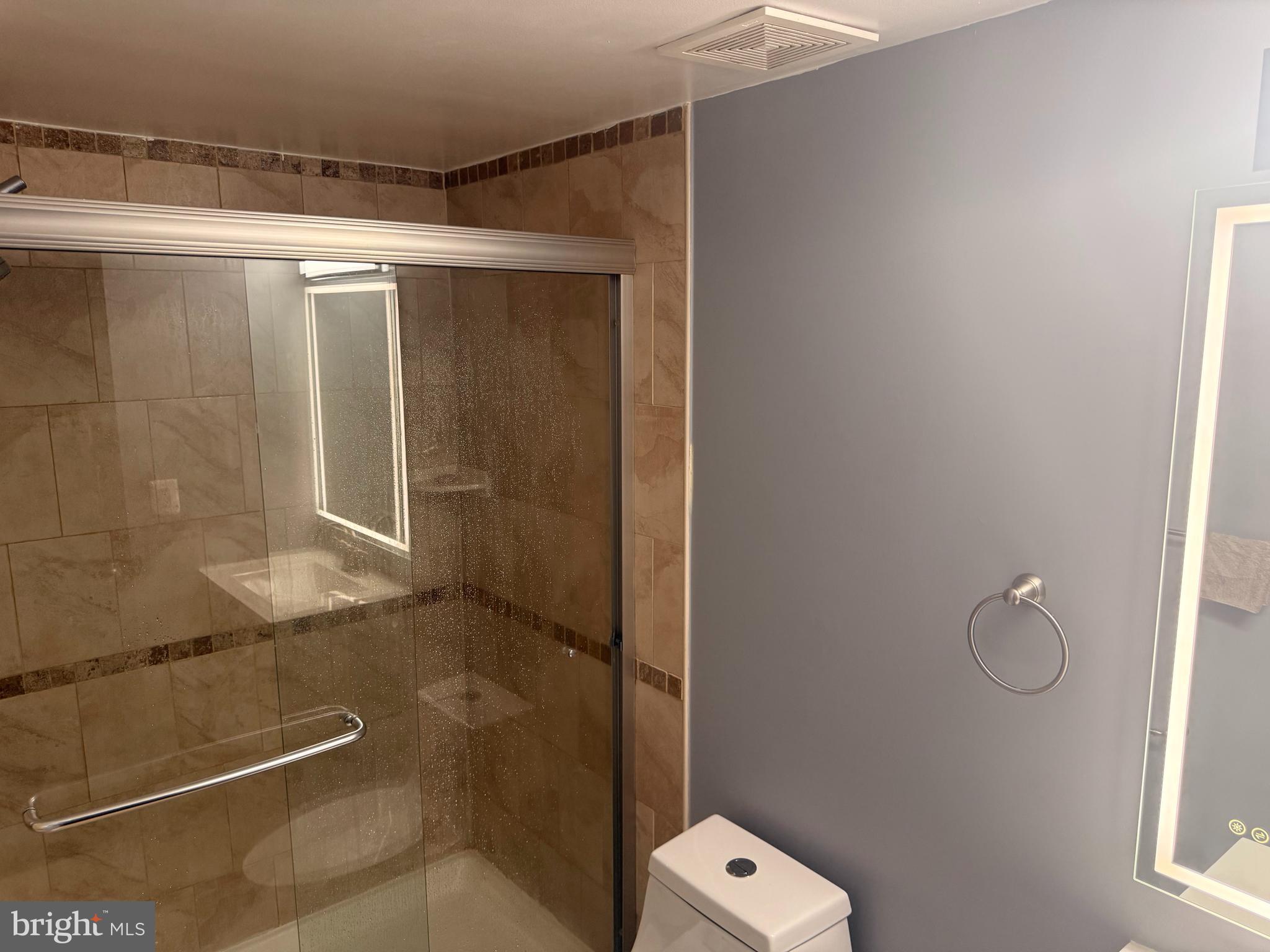 PINES CONDOMINIUM - Residential