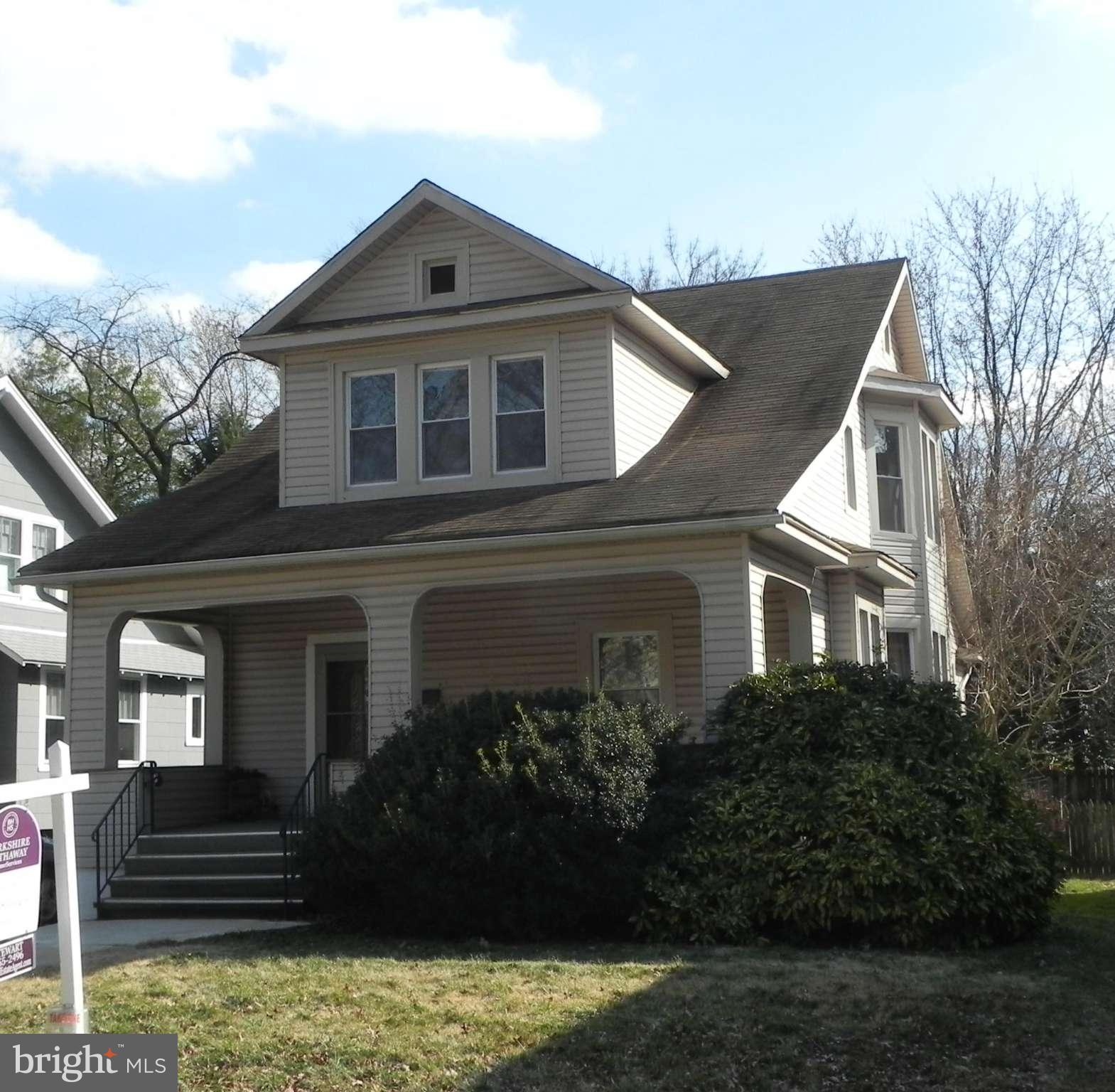 **WATCH VIRTUAL TOUR** True 4BR w/4 full baths!  Flexible floor plan. 9' ceilings on first floor. First floor bedroom w/full bath.  Large kitchen w/table space. Family room/den. Nice master w/new tile bath (jetted soaking tub+shower) & walk-in closet. 2 additional BRs+hall bath. Clubroom+bath in LL. Replacement windows. Central air. Driveway parking. Walk to Herring Run Park/Lake Montebello.