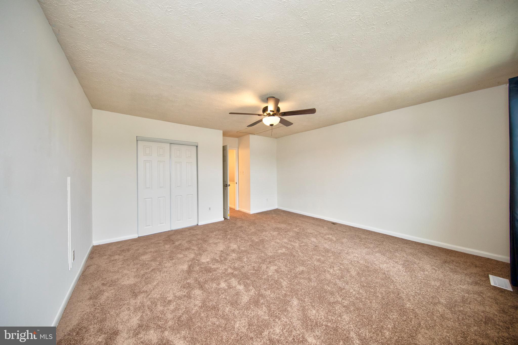 WOODBRIDGE CENTER - Residential