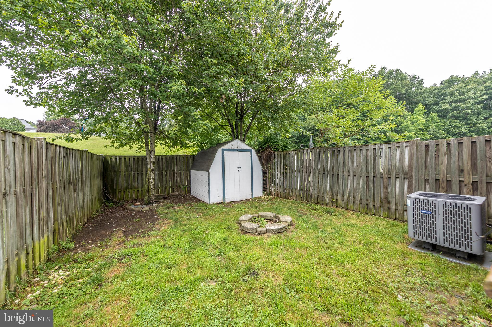 WOODBRIDGE CENTER - Residential