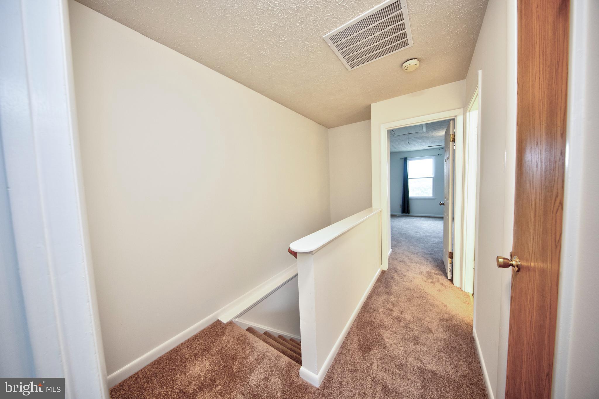 WOODBRIDGE CENTER - Residential