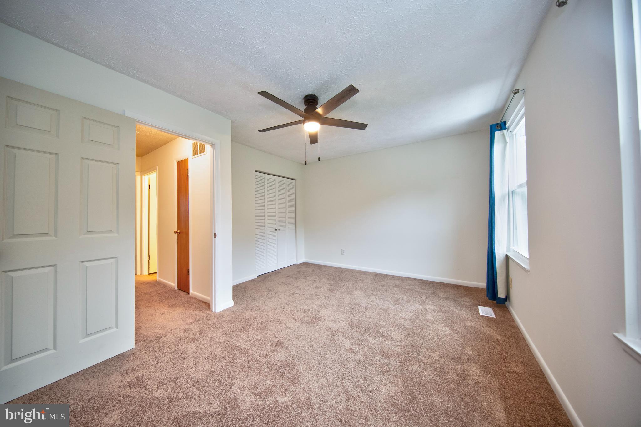 WOODBRIDGE CENTER - Residential
