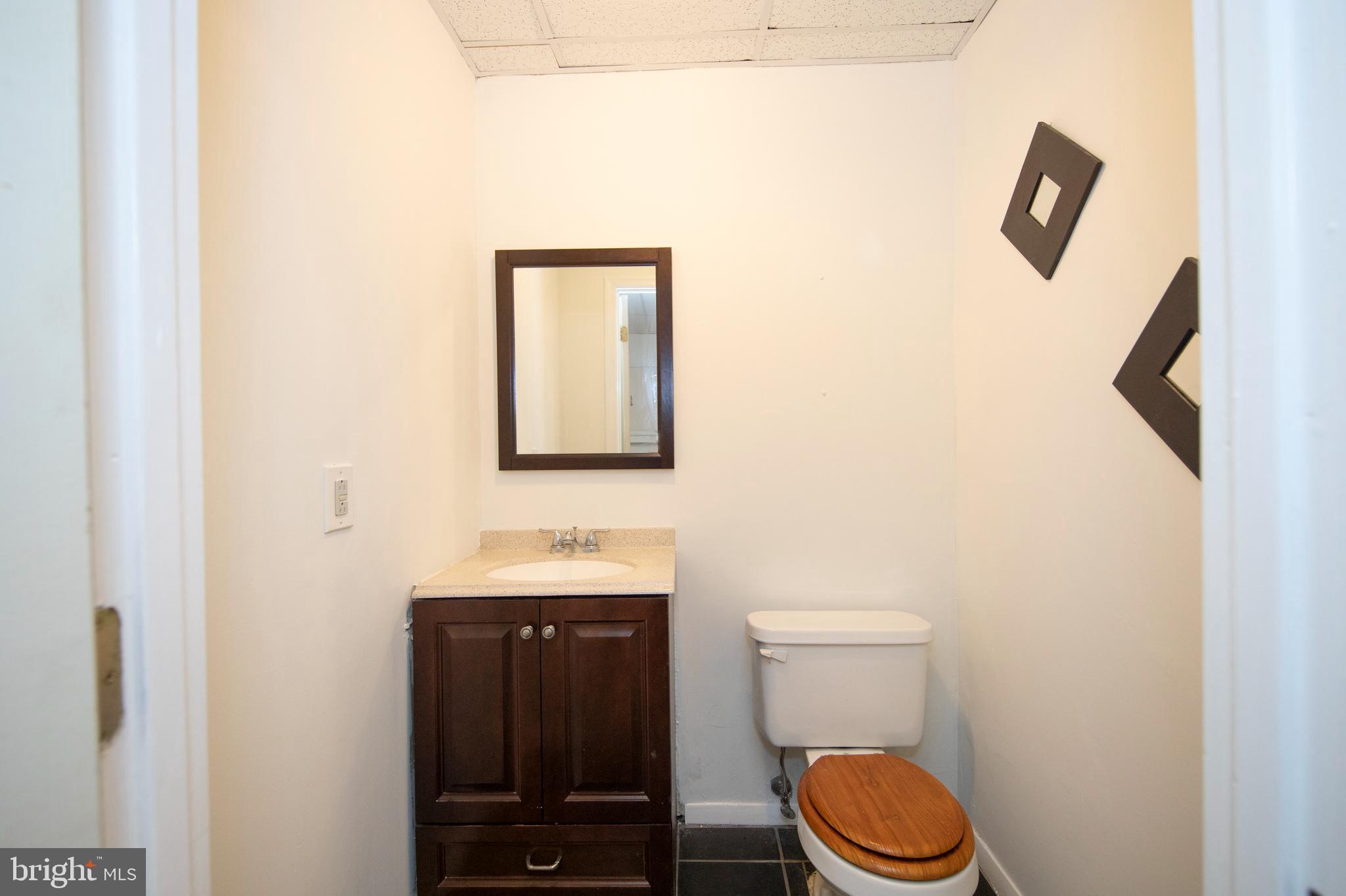 WOODBRIDGE CENTER - Residential