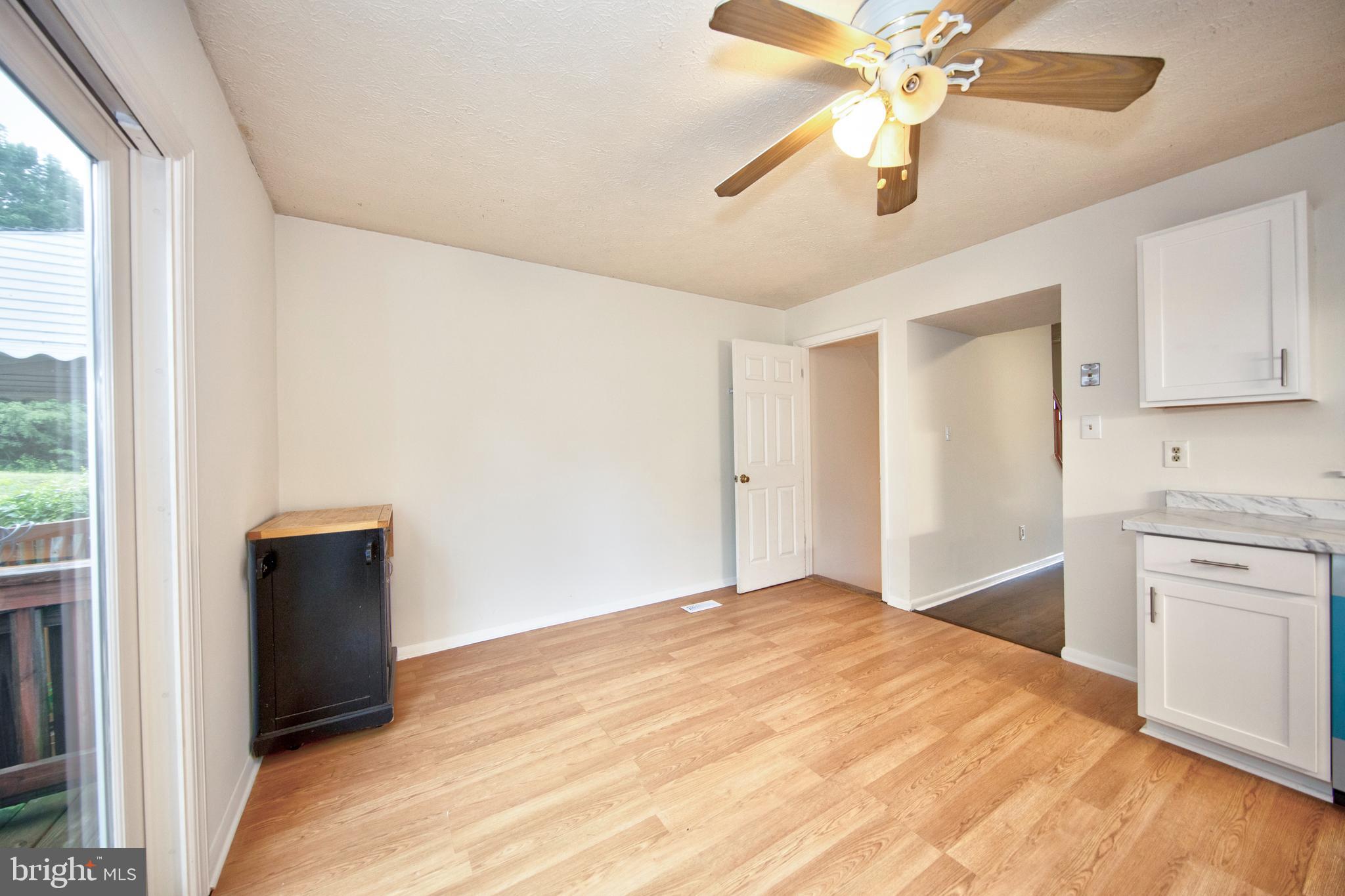 WOODBRIDGE CENTER - Residential