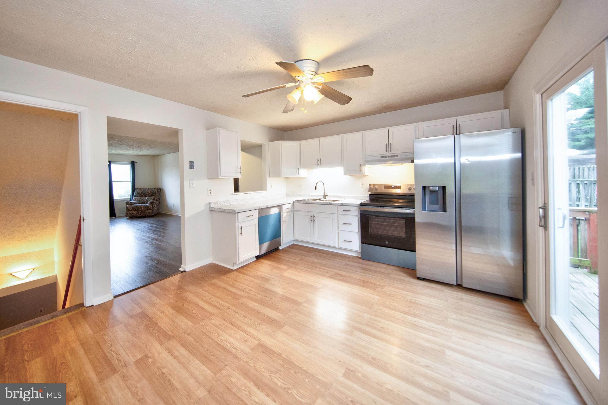 WOODBRIDGE CENTER - Residential