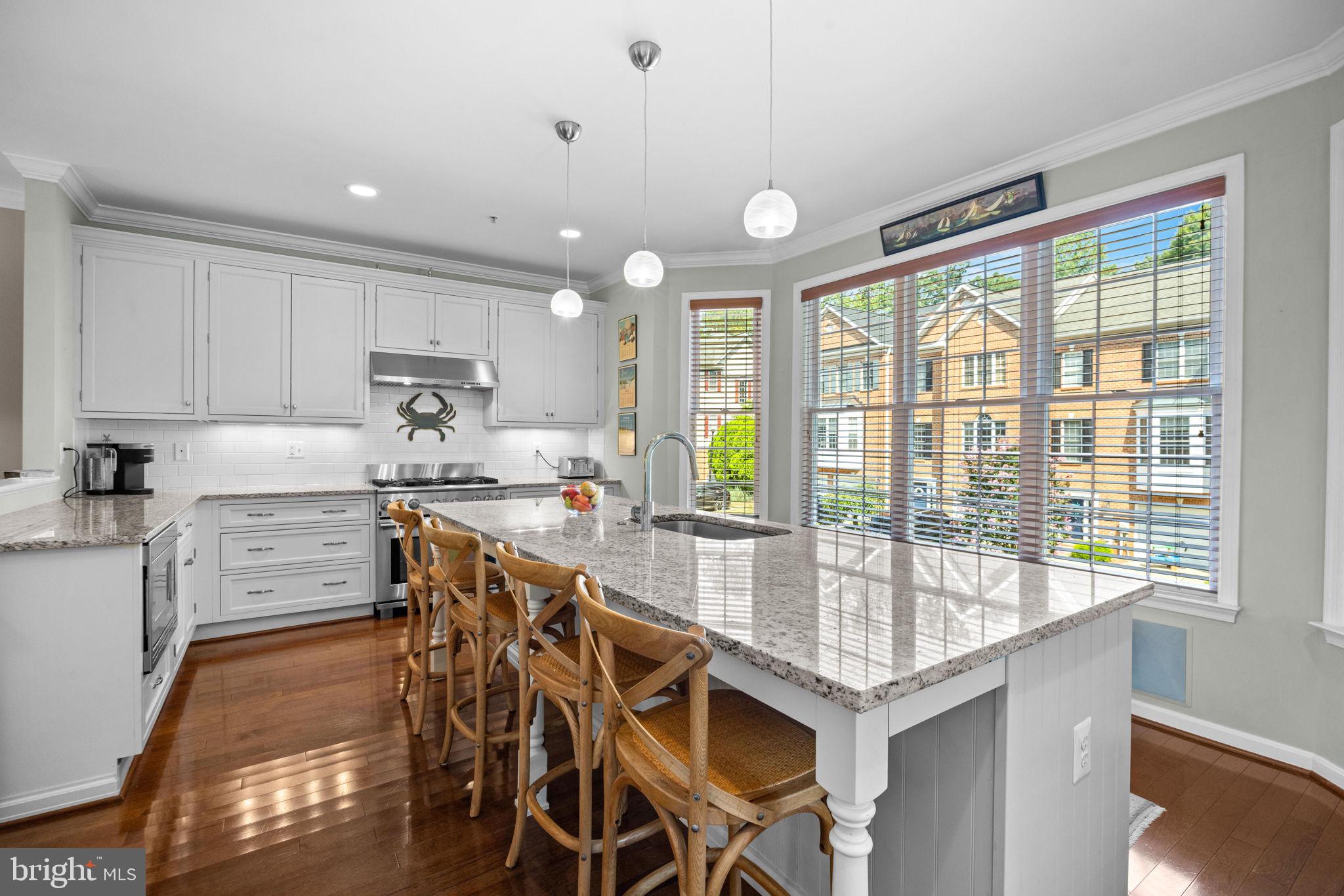 ST ANDREWS CONDOMINIUMS AT BAY HILLS - Residential
