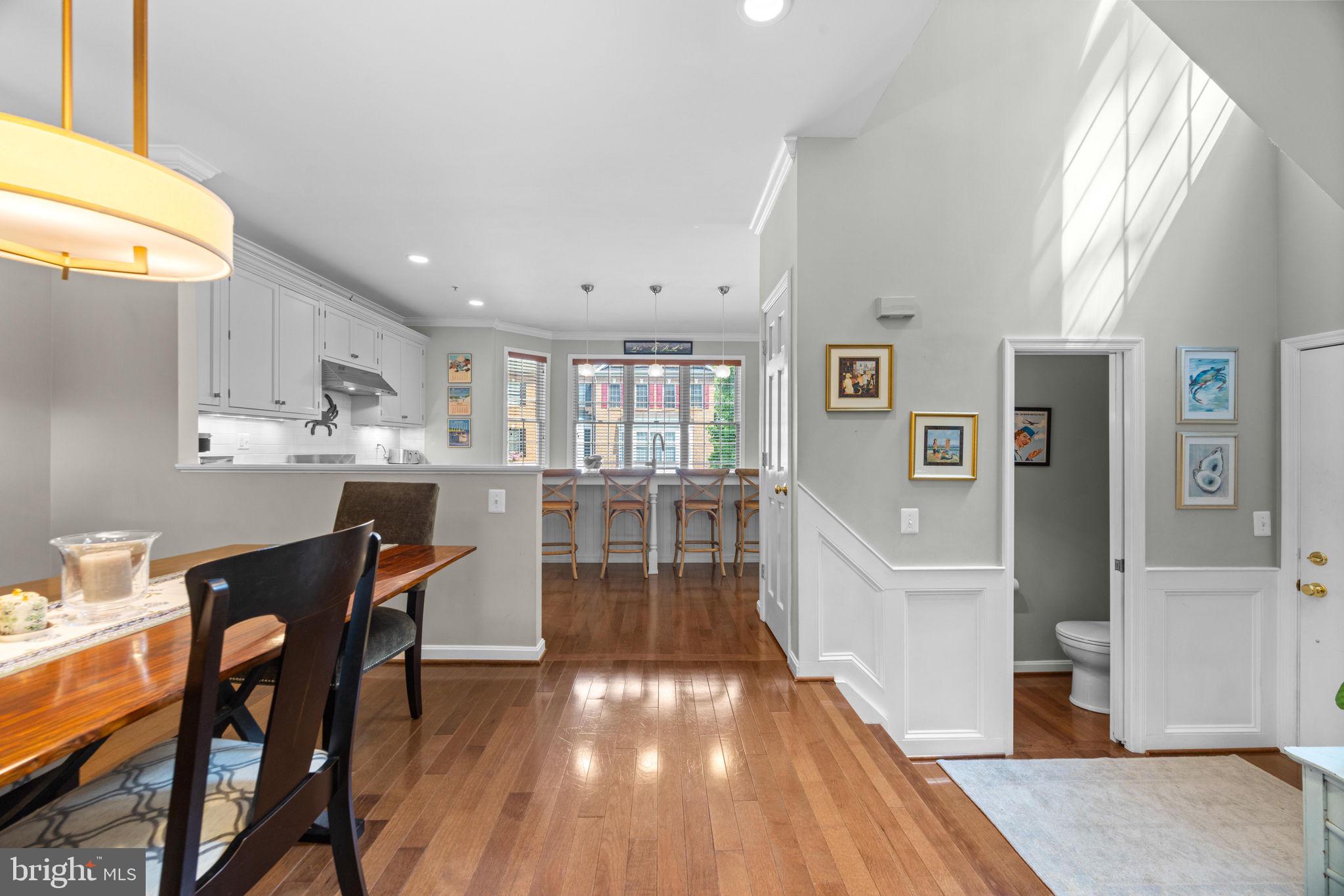 ST ANDREWS CONDOMINIUMS AT BAY HILLS - Residential