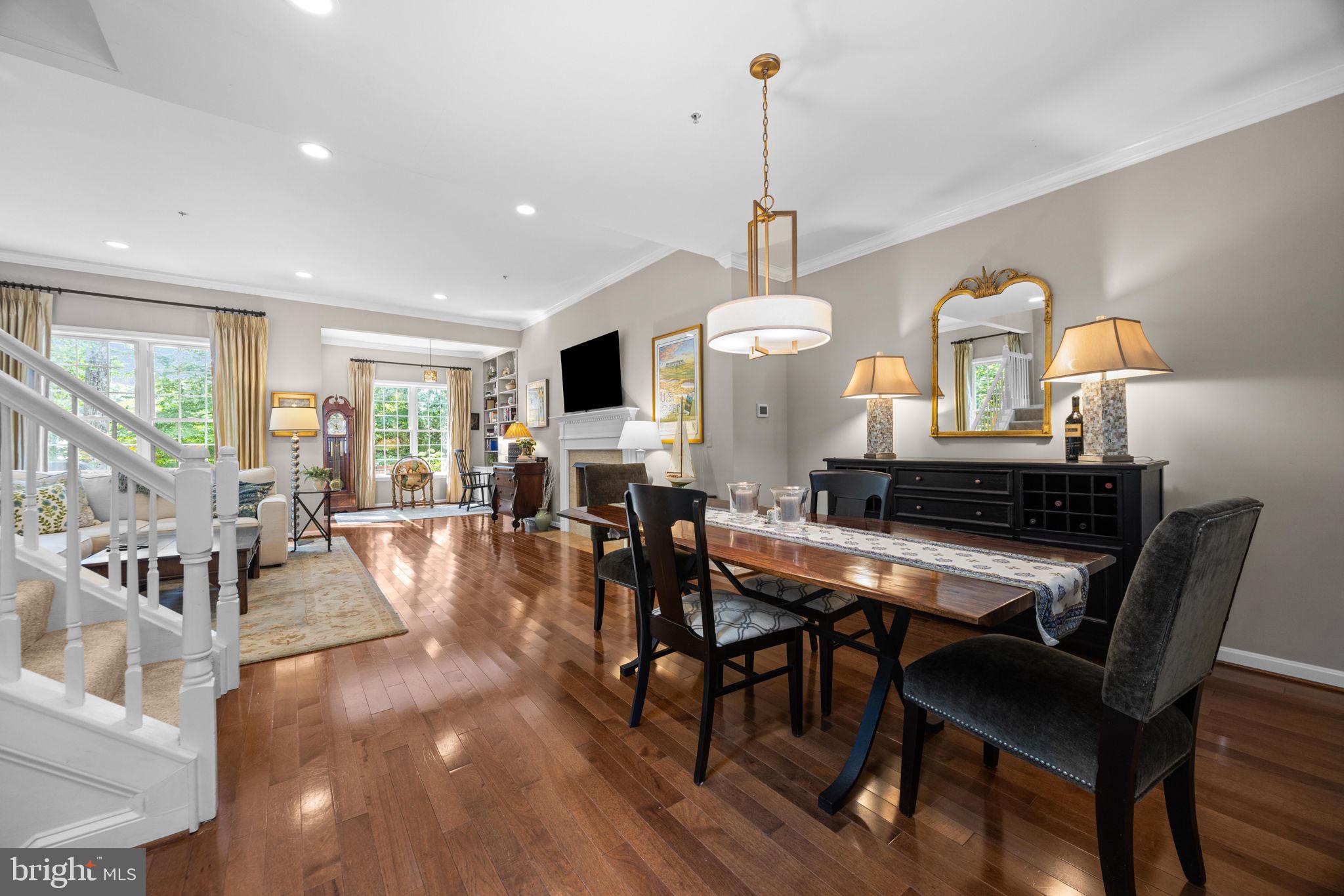 ST ANDREWS CONDOMINIUMS AT BAY HILLS - Residential