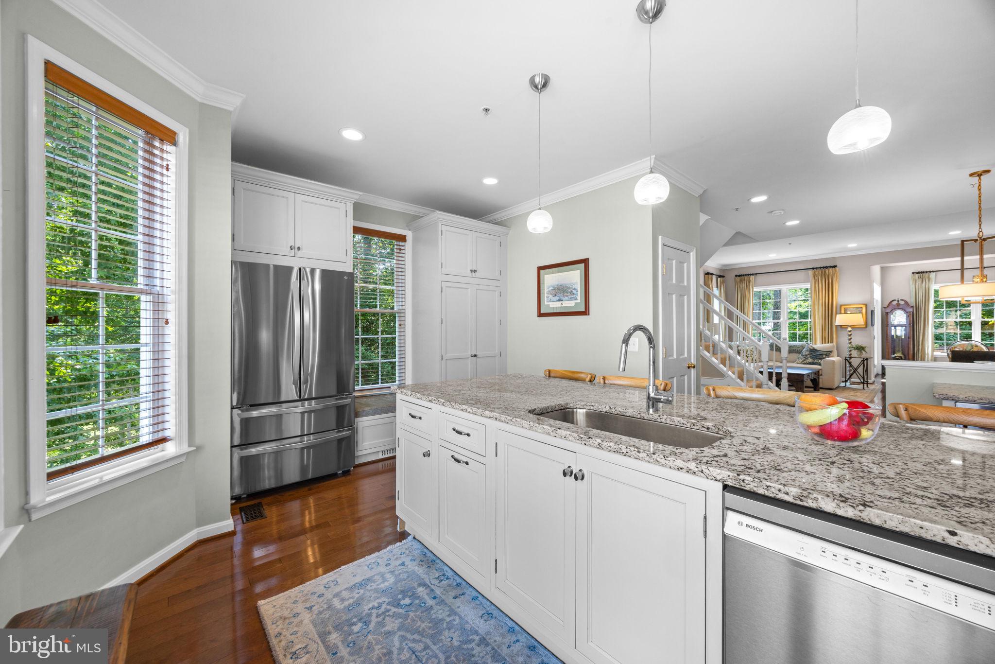 ST ANDREWS CONDOMINIUMS AT BAY HILLS - Residential