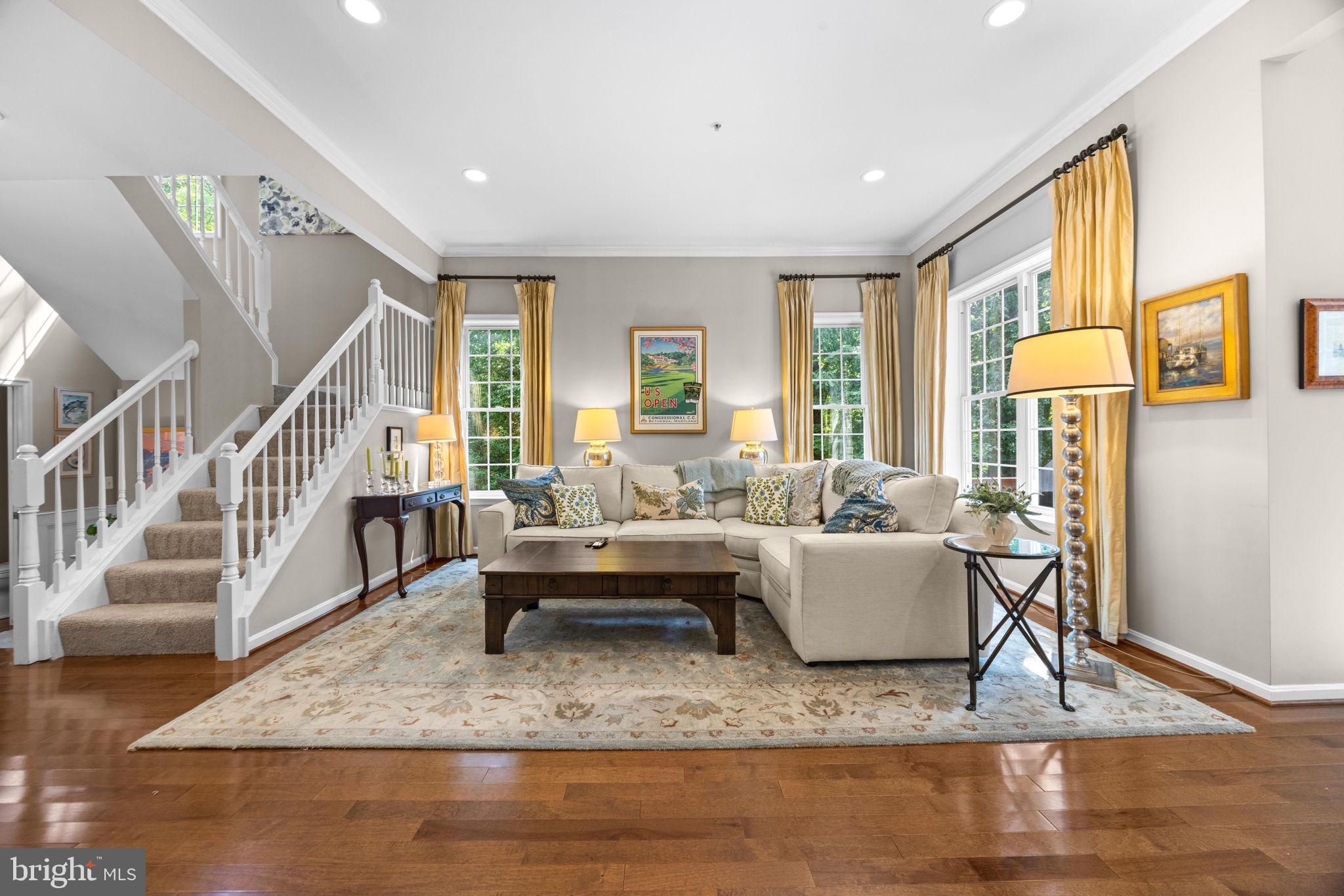 ST ANDREWS CONDOMINIUMS AT BAY HILLS - Residential