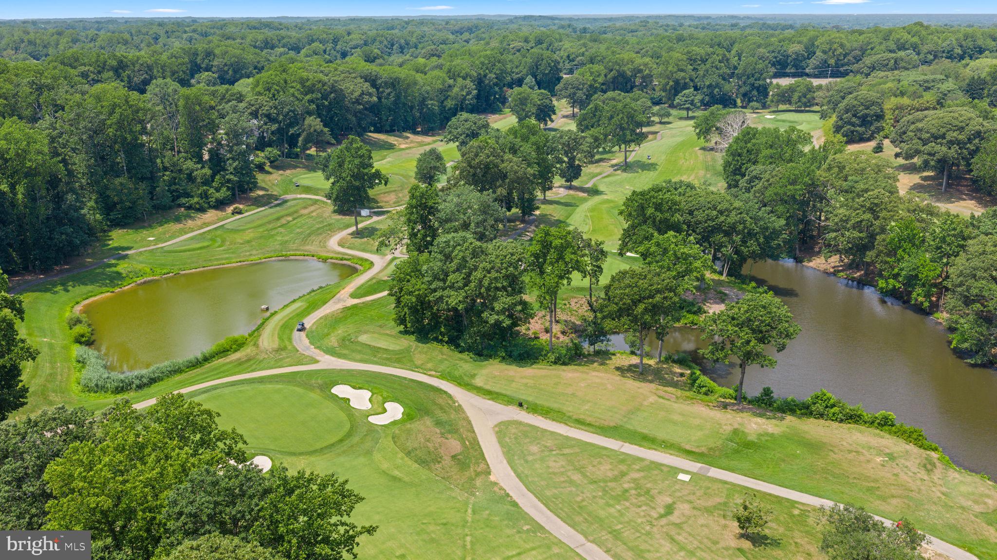 ST ANDREWS CONDOMINIUMS AT BAY HILLS - Residential