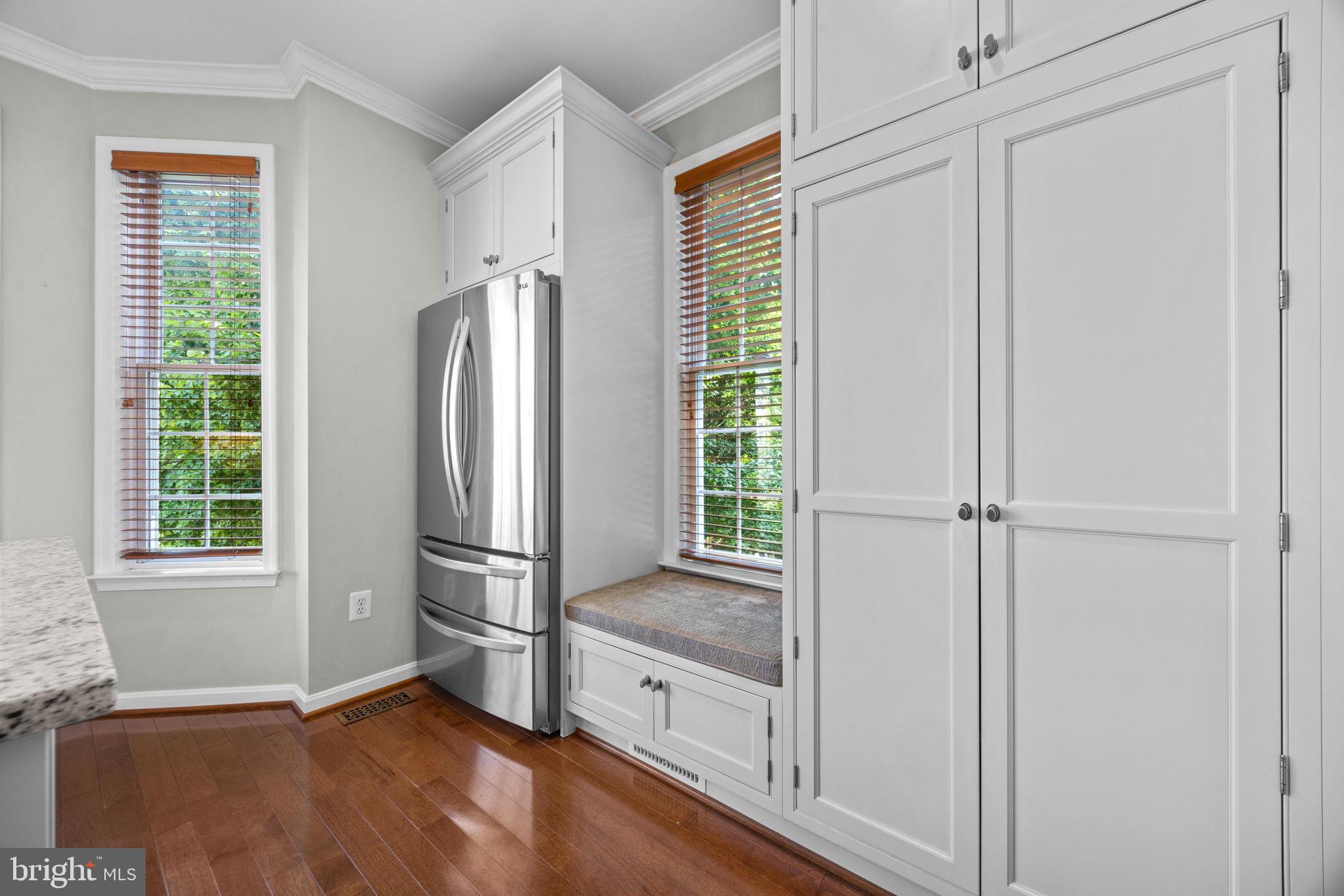 ST ANDREWS CONDOMINIUMS AT BAY HILLS - Residential