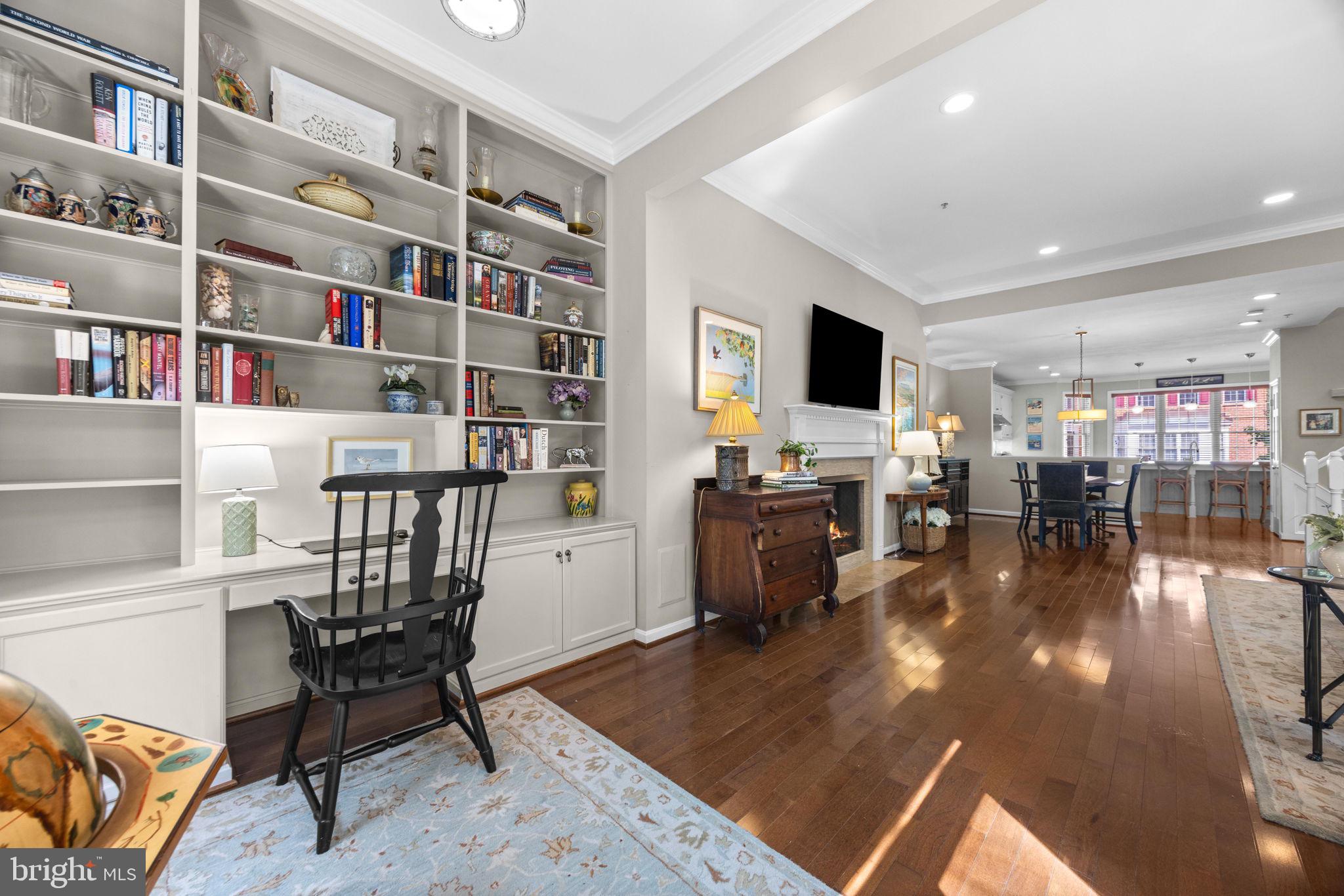 ST ANDREWS CONDOMINIUMS AT BAY HILLS - Residential