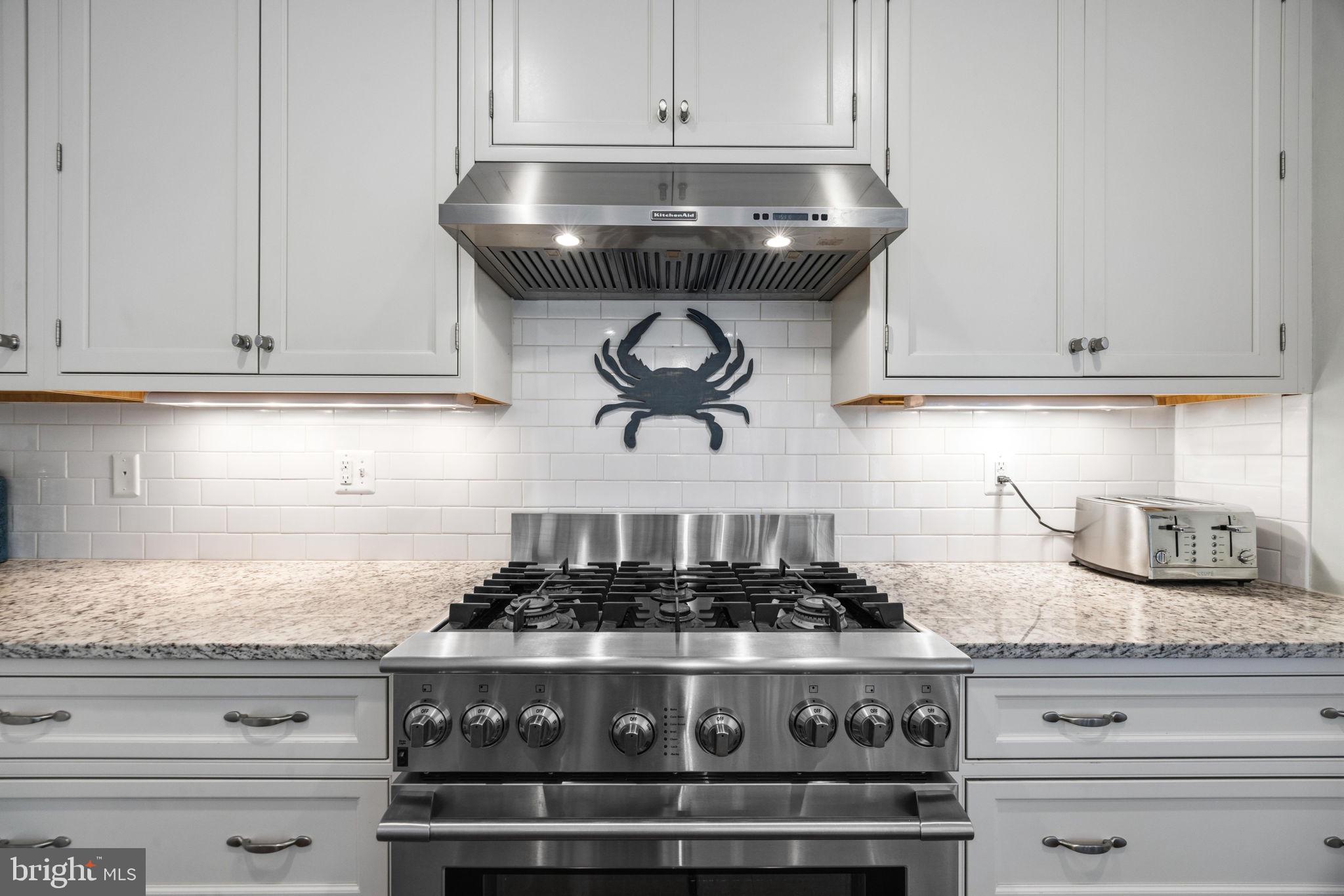 ST ANDREWS CONDOMINIUMS AT BAY HILLS - Residential