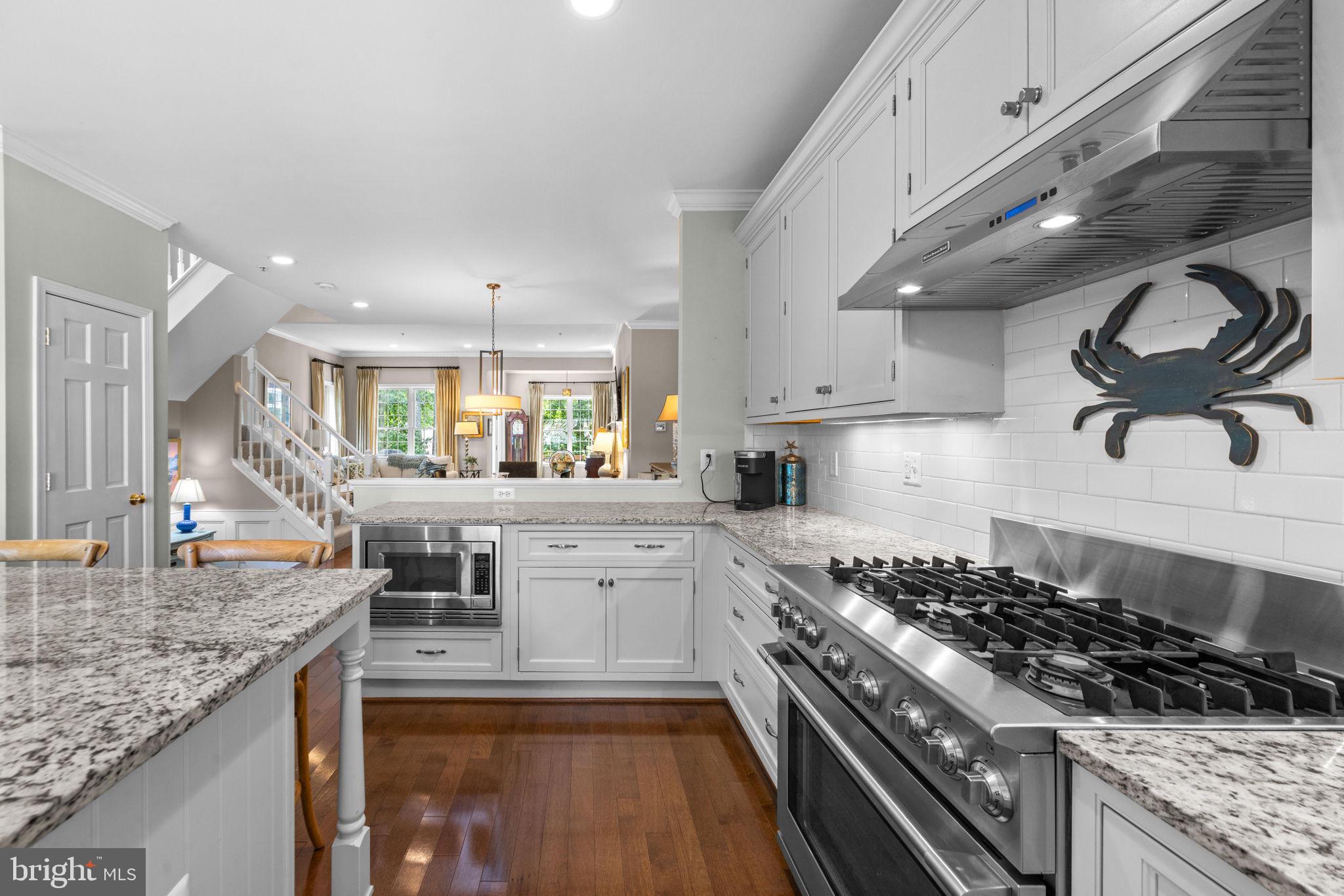 ST ANDREWS CONDOMINIUMS AT BAY HILLS - Residential