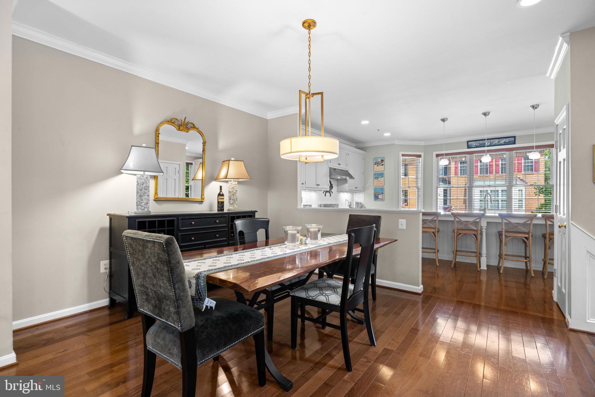 ST ANDREWS CONDOMINIUMS AT BAY HILLS - Residential